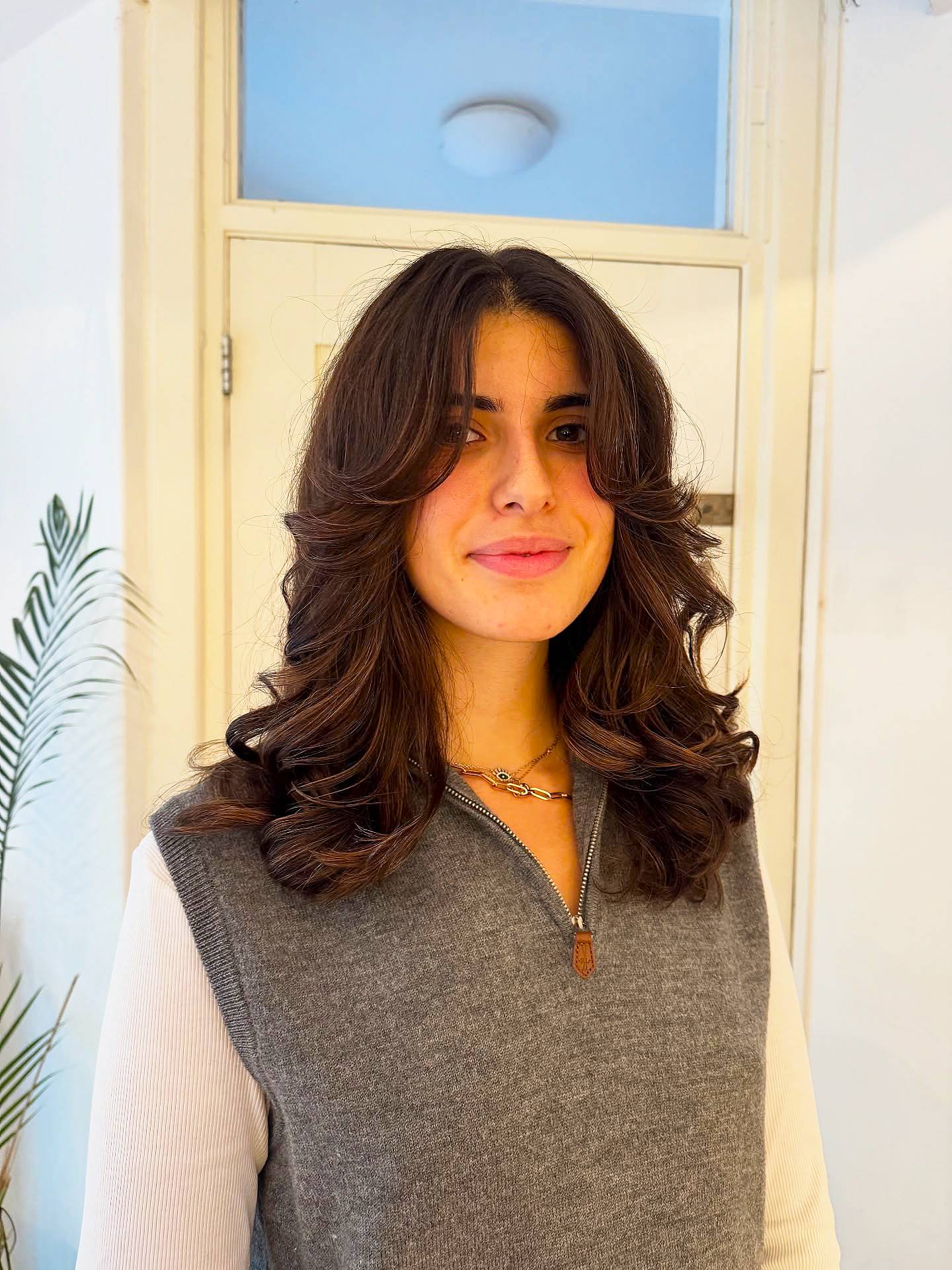 Modern Textured Mid-Length Cut with Soft Face-Framing Layers