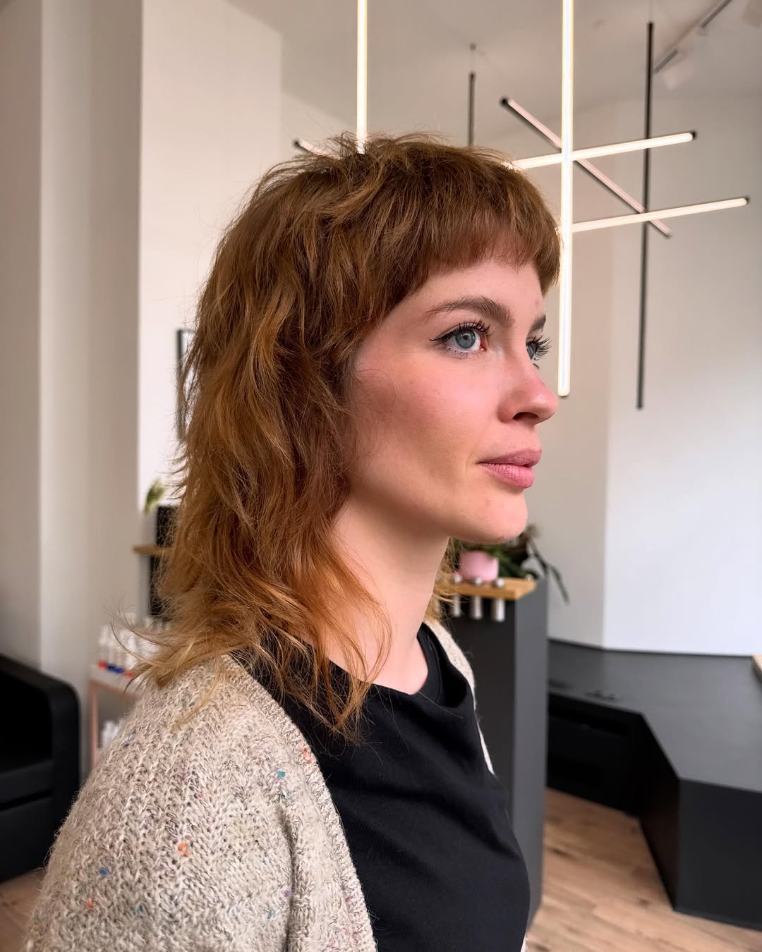 Soft-Curled-Copper-Bob-with-Subtle-Bangs