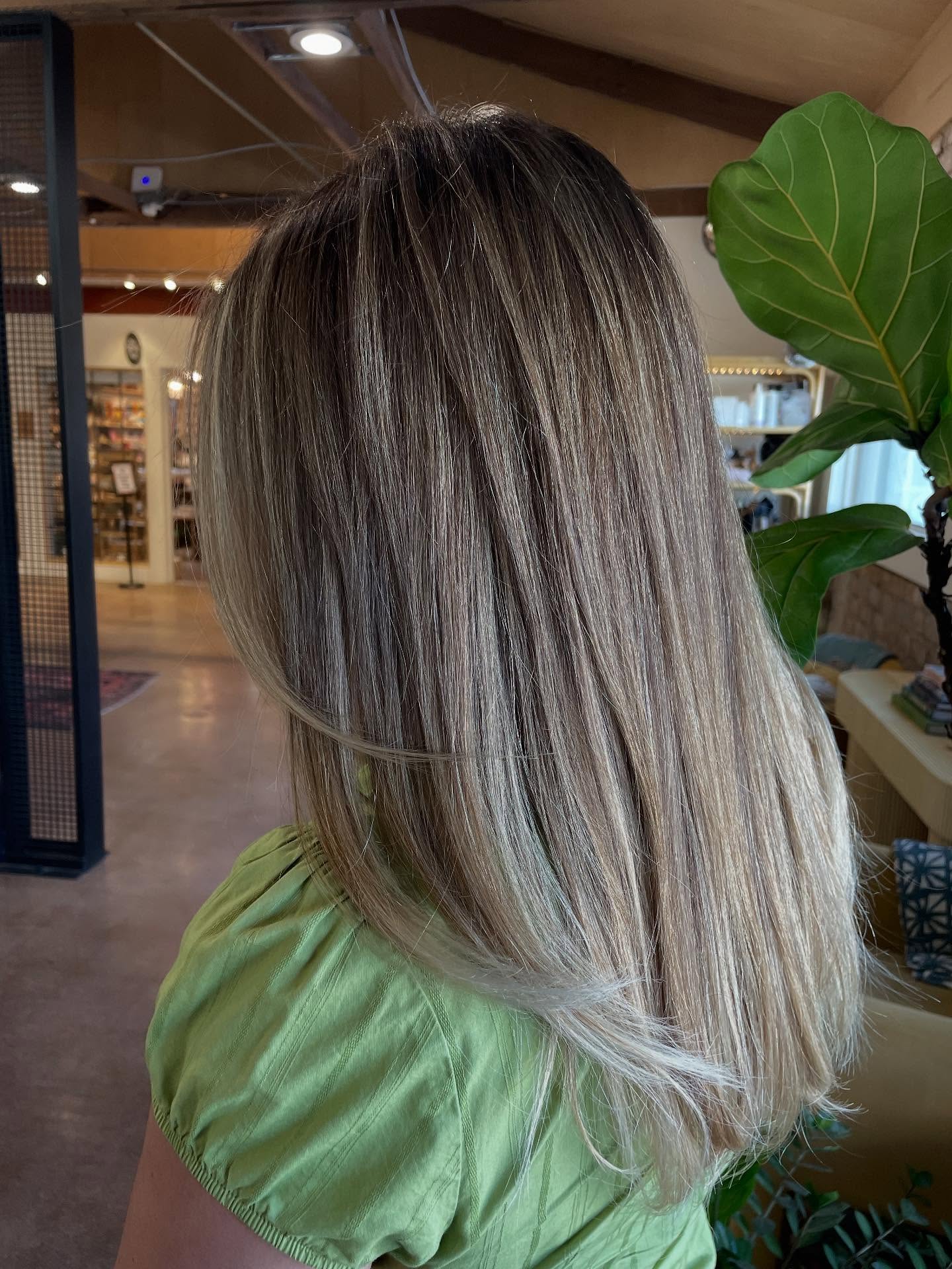 Softly Tapered Golden Blonde Layers