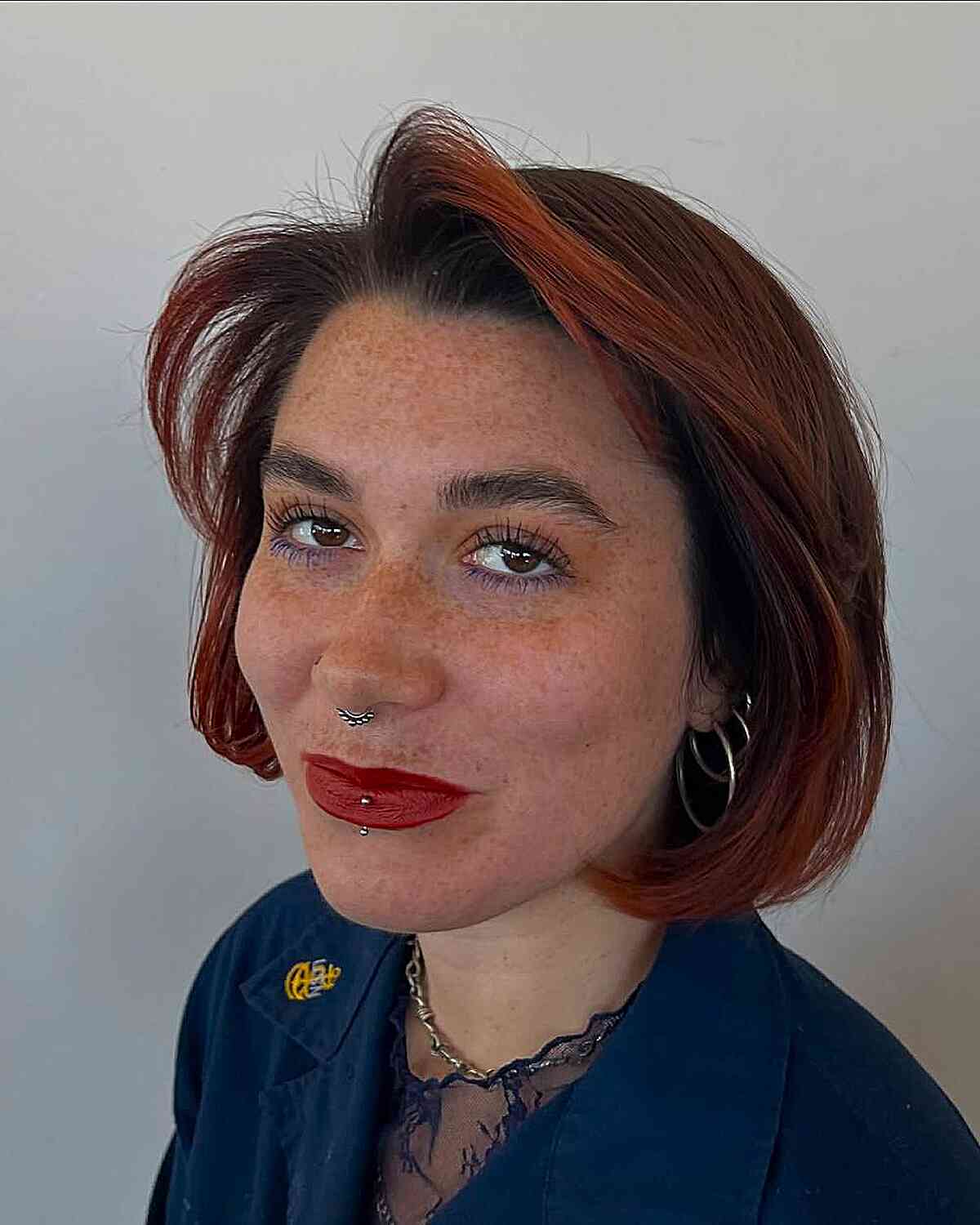 Chic Layered Bob with Vibrant Highlights