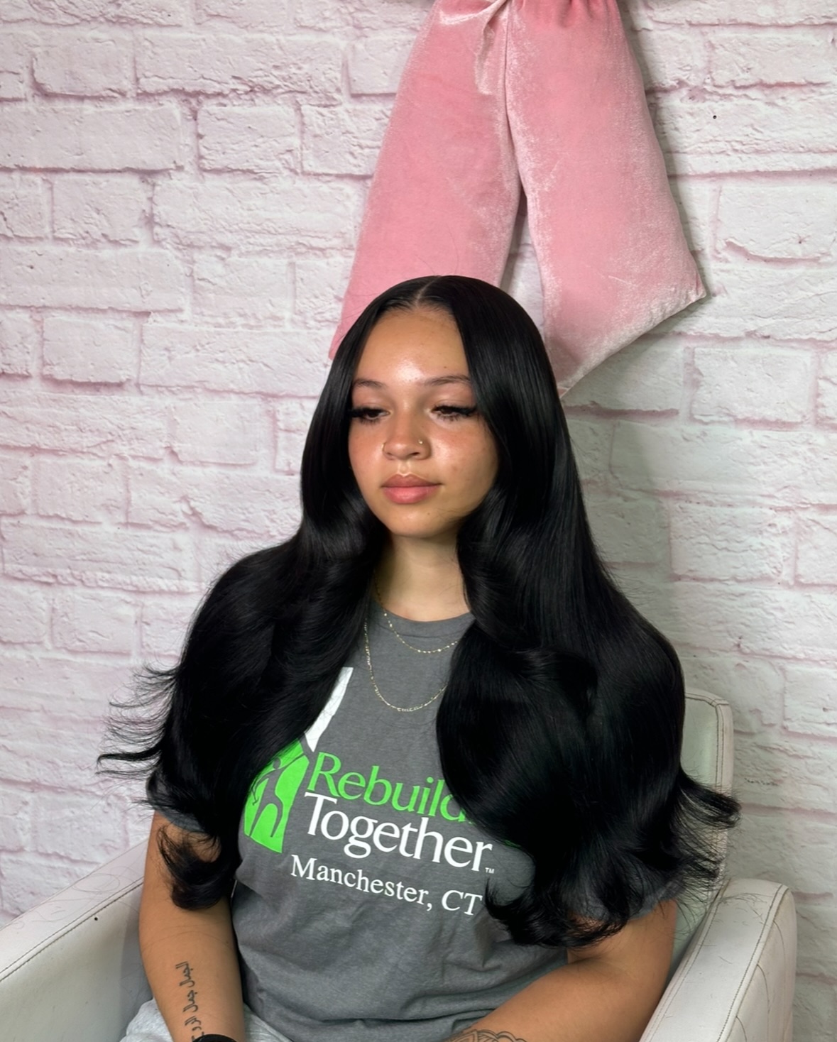 Glossy Black Waves with Face-Framing Layers