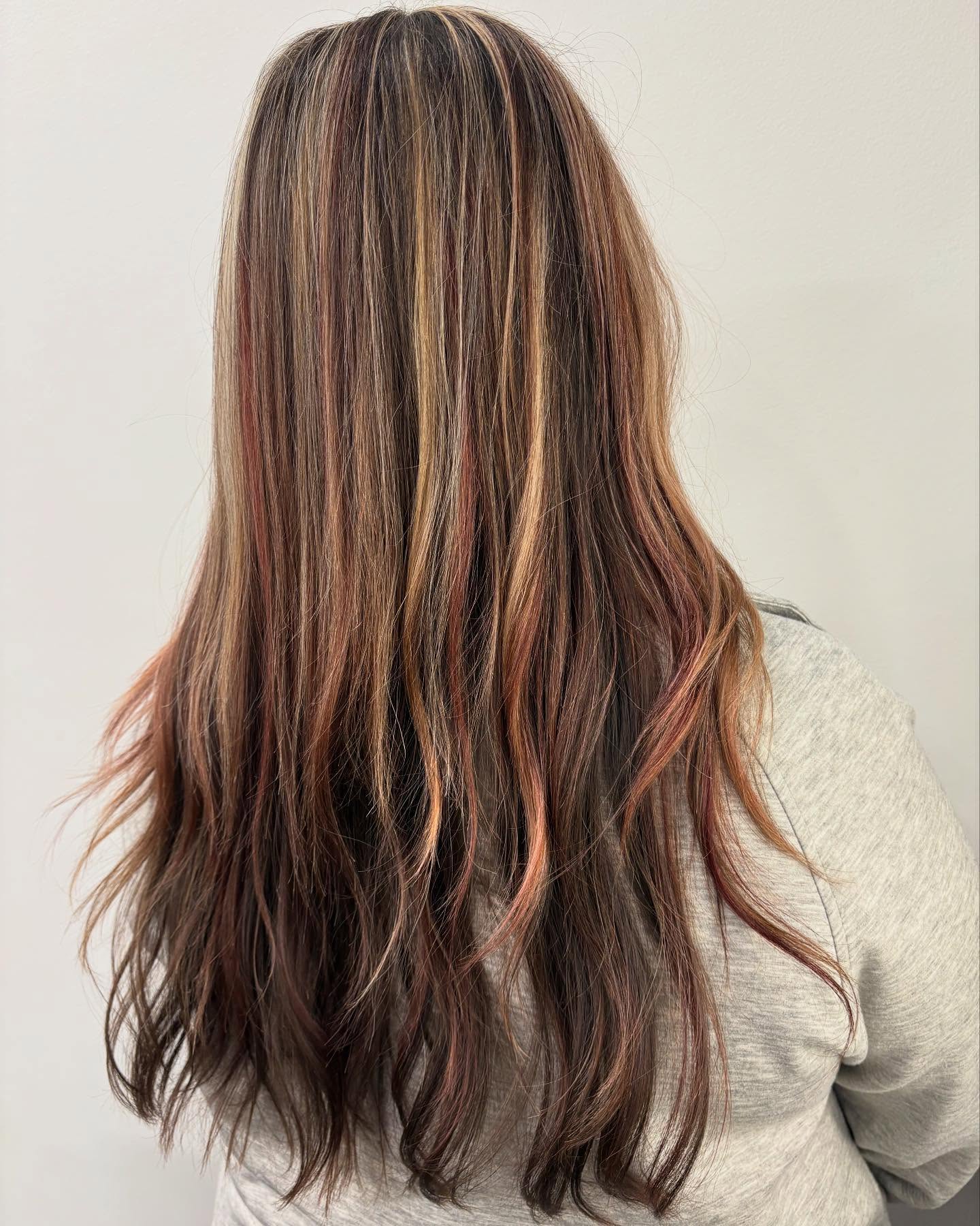 Rosewood-Glow-on-Cascading-Layers