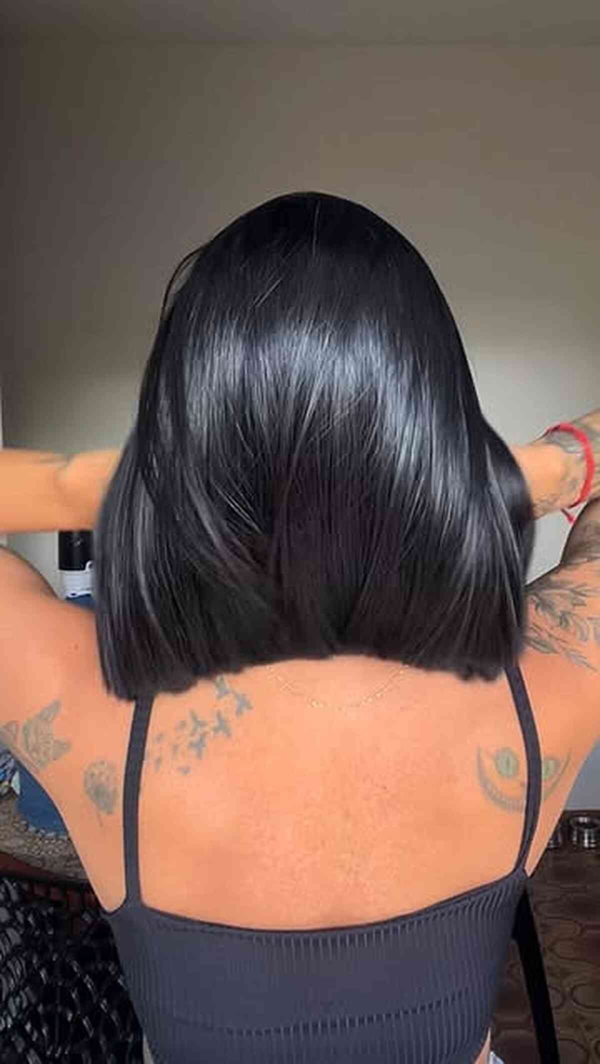 Sleek Shoulder-Length Black Bob