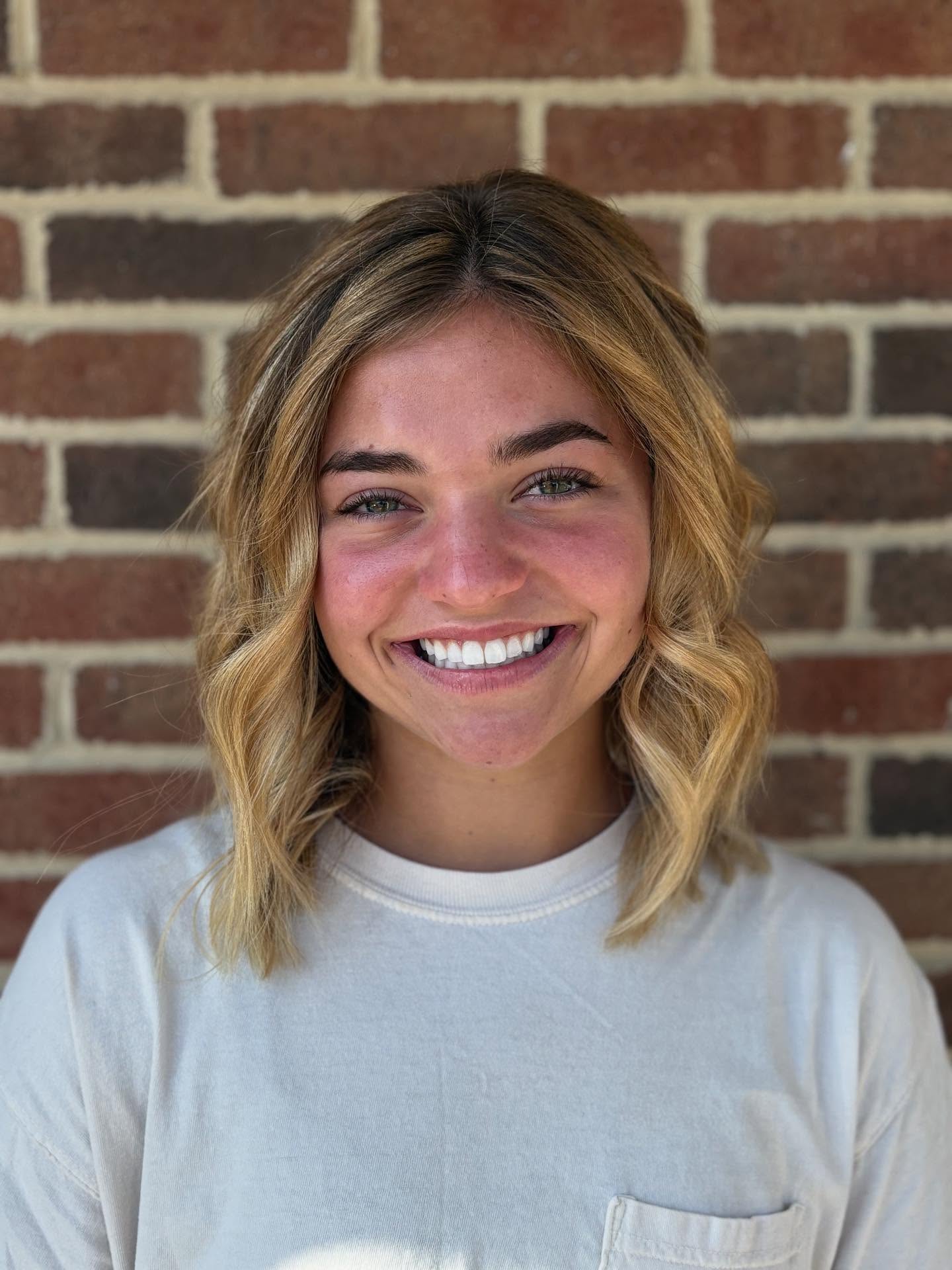 Sun-Kissed Textured Shoulder-Length Bob