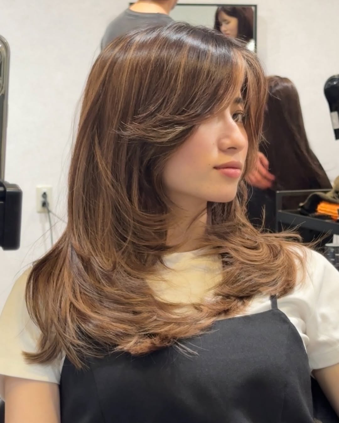 Flowing Chestnut Layers with Feathered Fringe