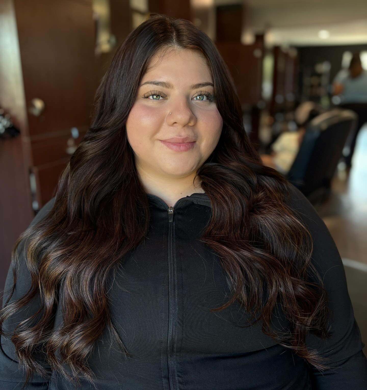 Glossy Chestnut Waves with Subtle Layers