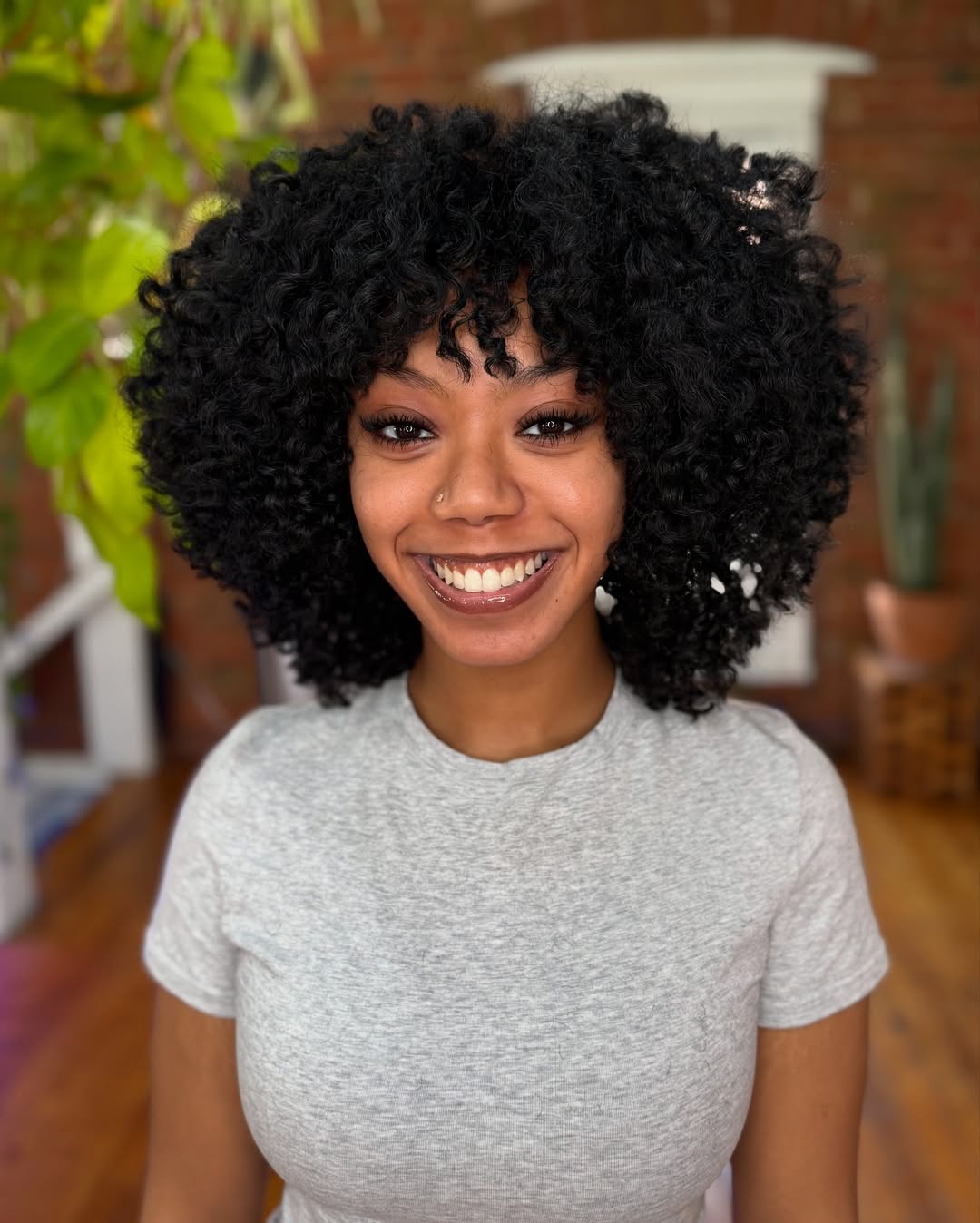 Bouncy Ebony Curly Halo
