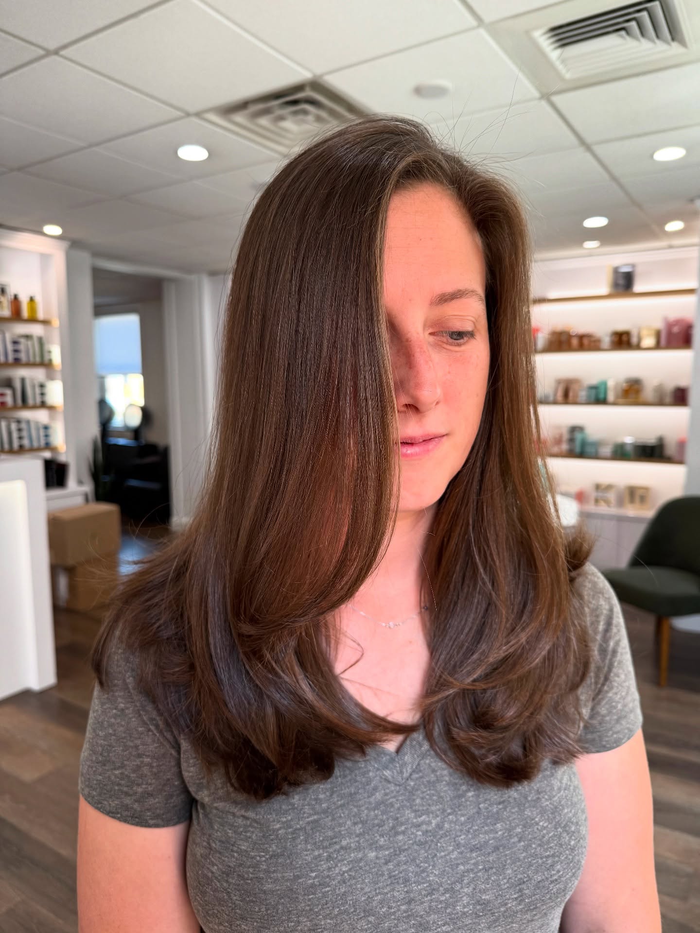 Rich Chestnut Flow with Softly Textured Ends