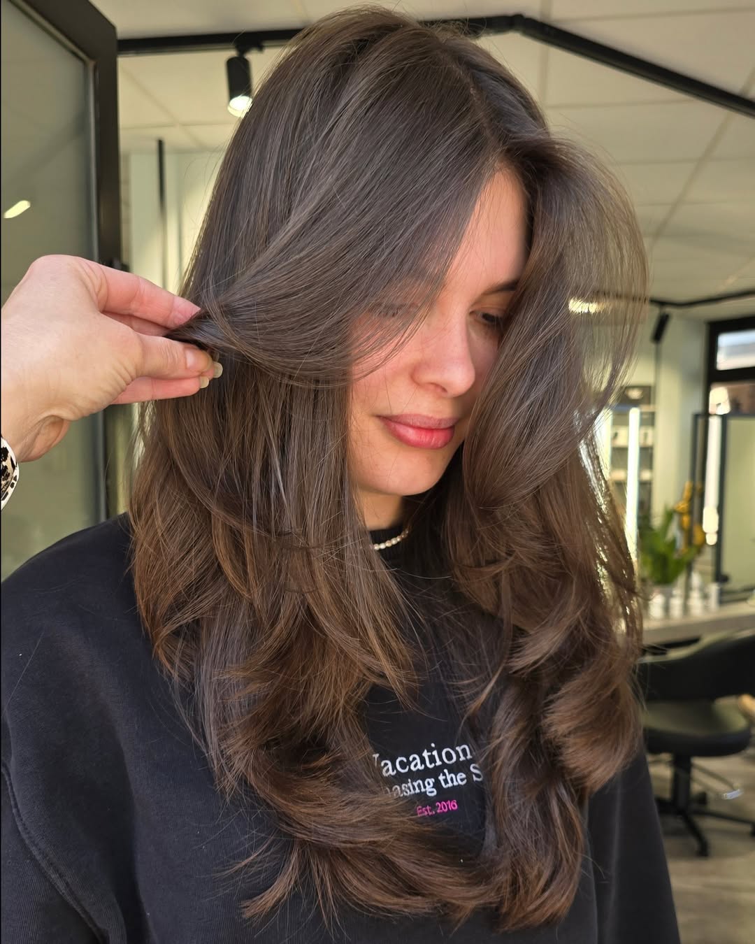 Soft Chestnut Waves with Seamless Layering
