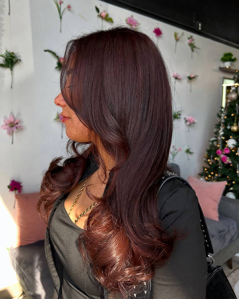 Velvety Cherry Chocolate Flow with Soft Voluminous Ends