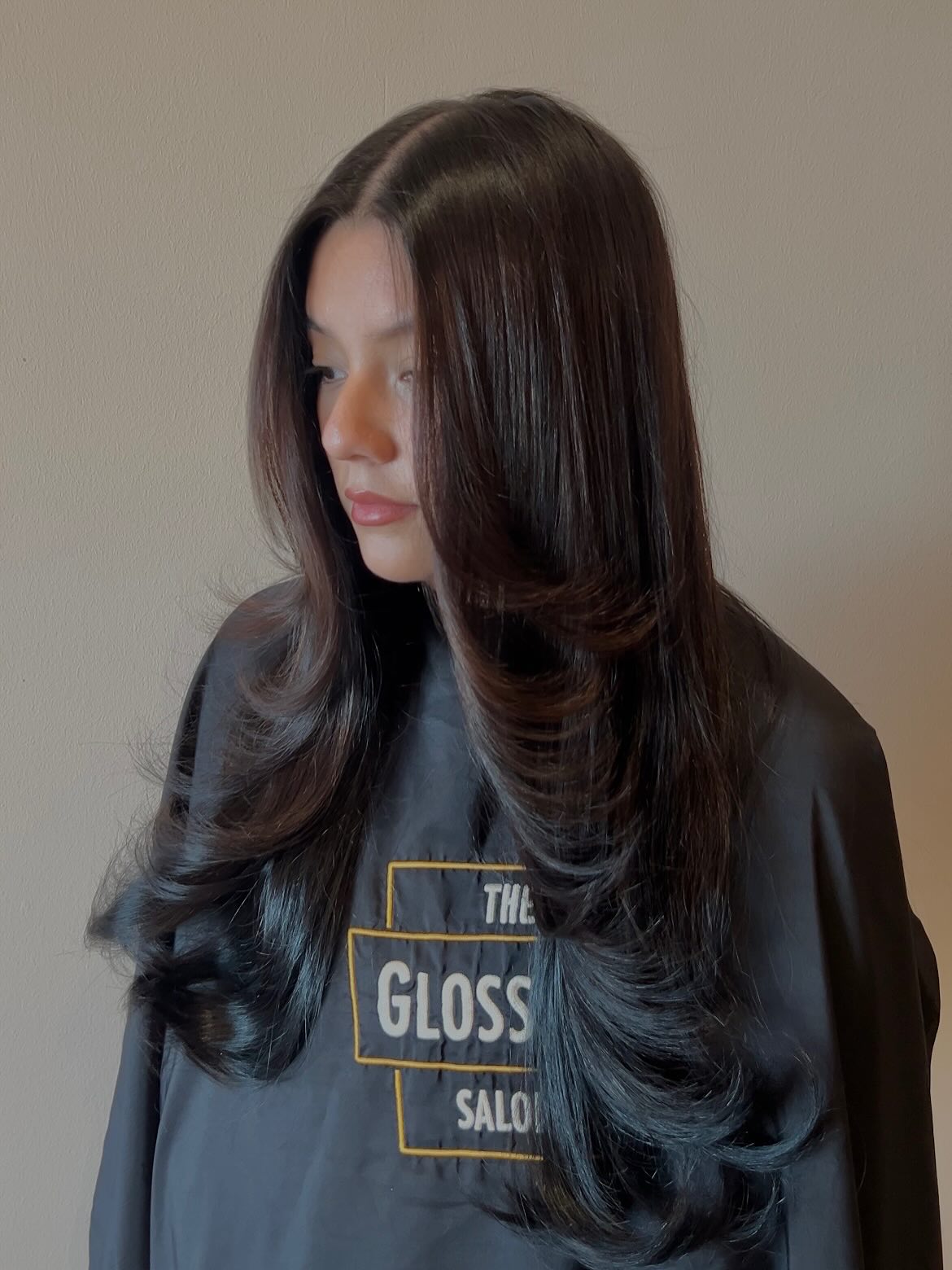 Deep Chestnut Waves with Soft Voluminous Ends