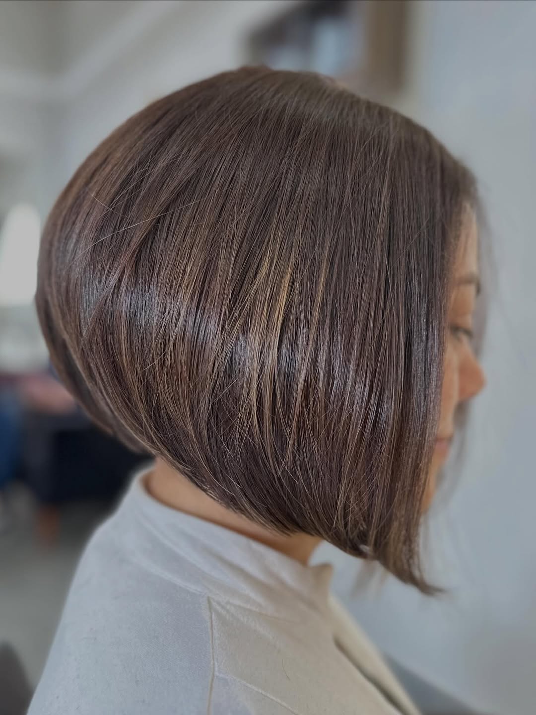 Rich Chocolate Stacked Bob with Subtle Highlights