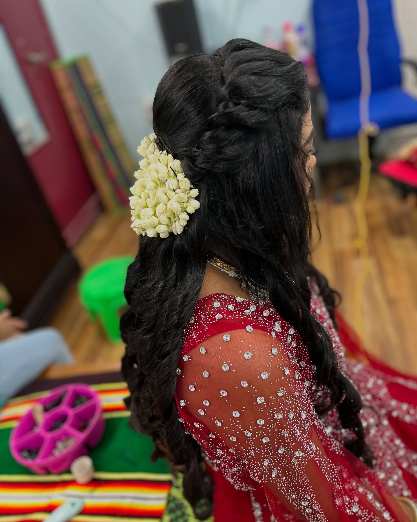 Traditional Jasmine-Festooned Rope Twist Braid