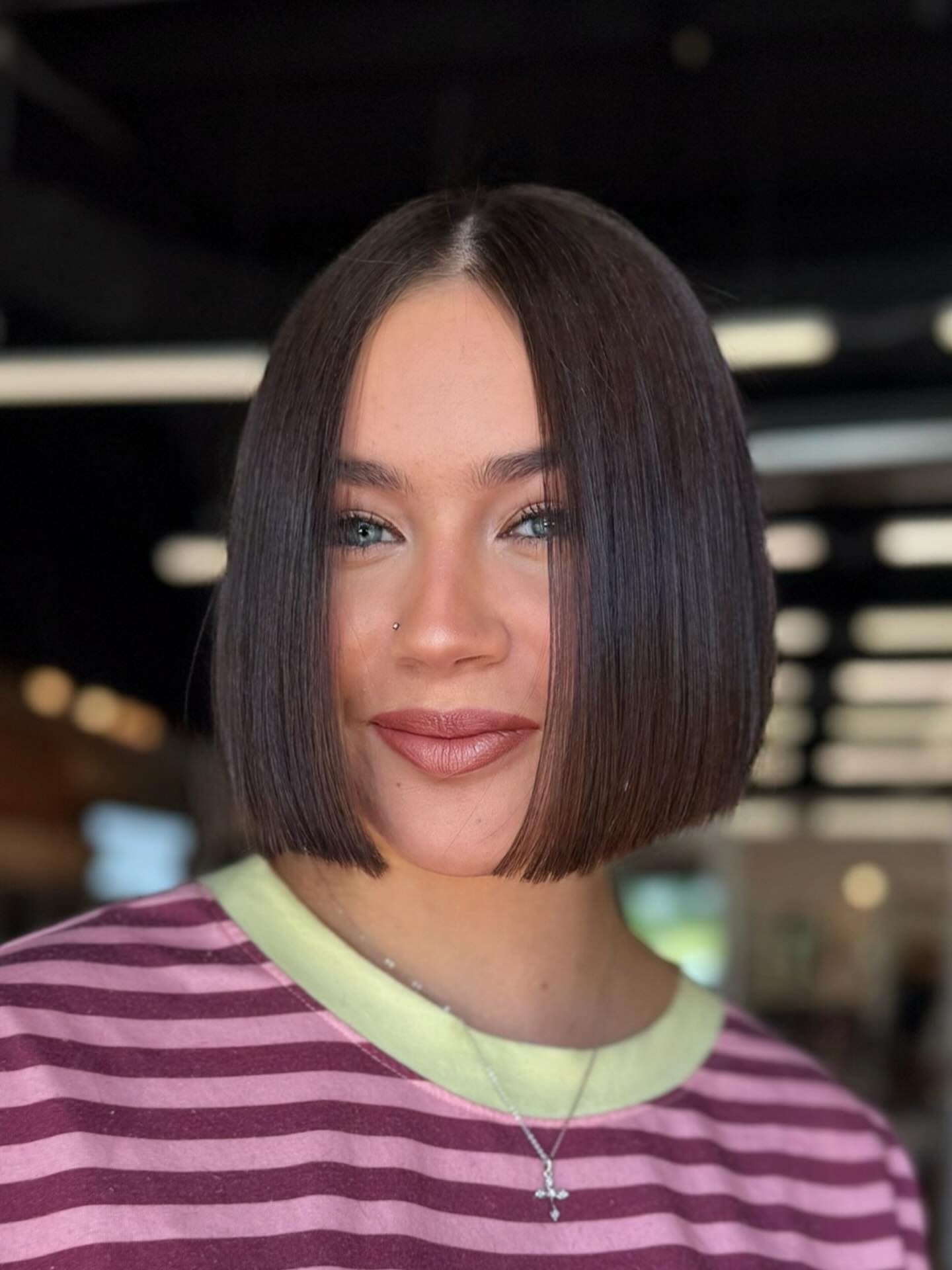Sleek Chocolate Brown Bob with Precision Cut