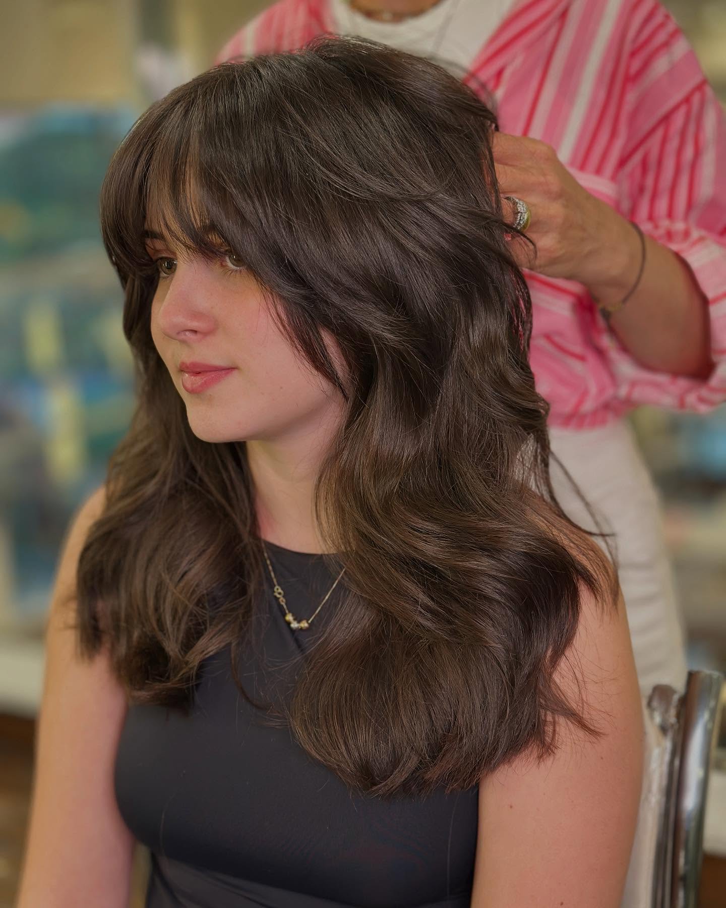 Soft Chestnut Waves with Seamless Layers