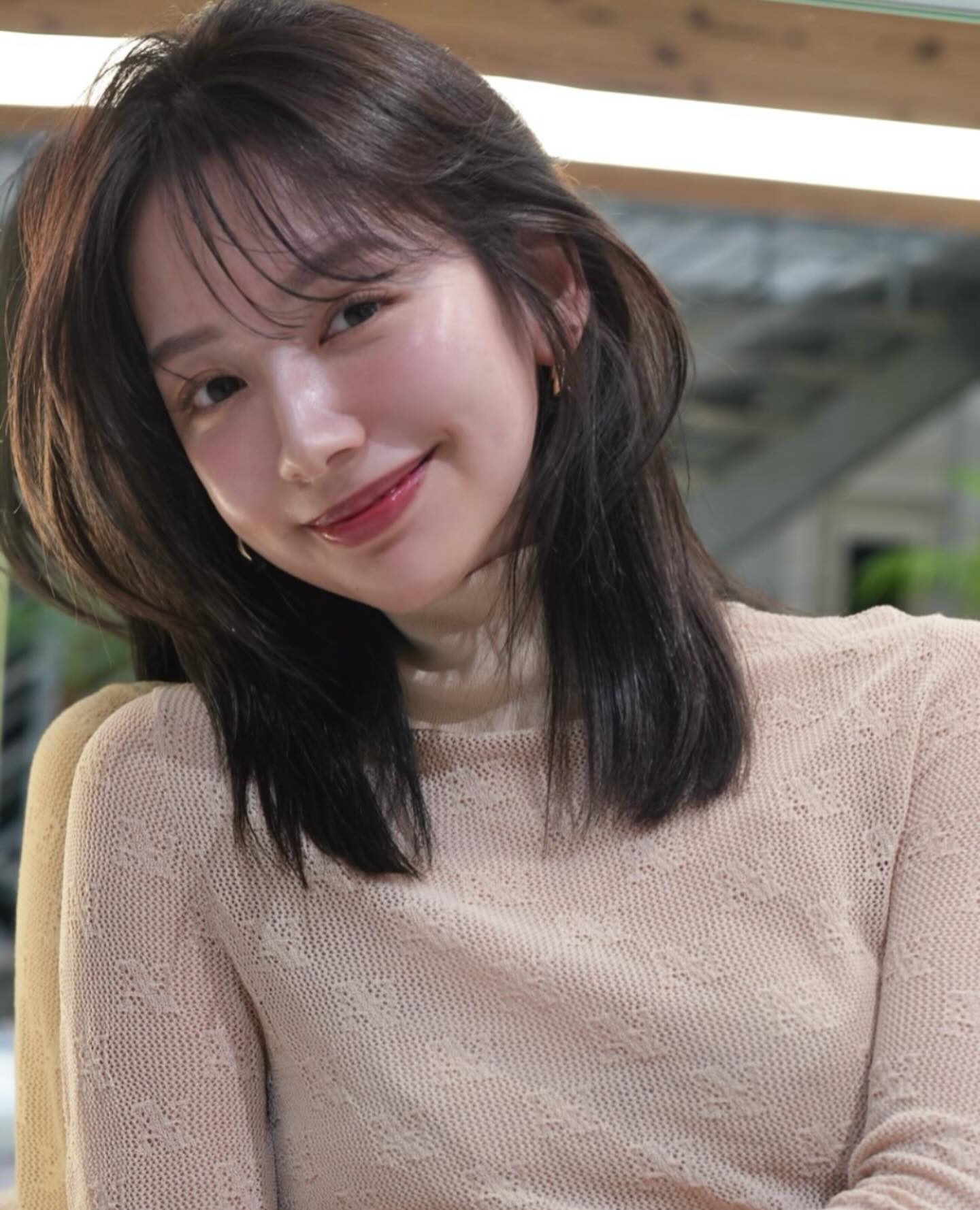 Softly Tousled Chocolate Bob with Subtle Highlights