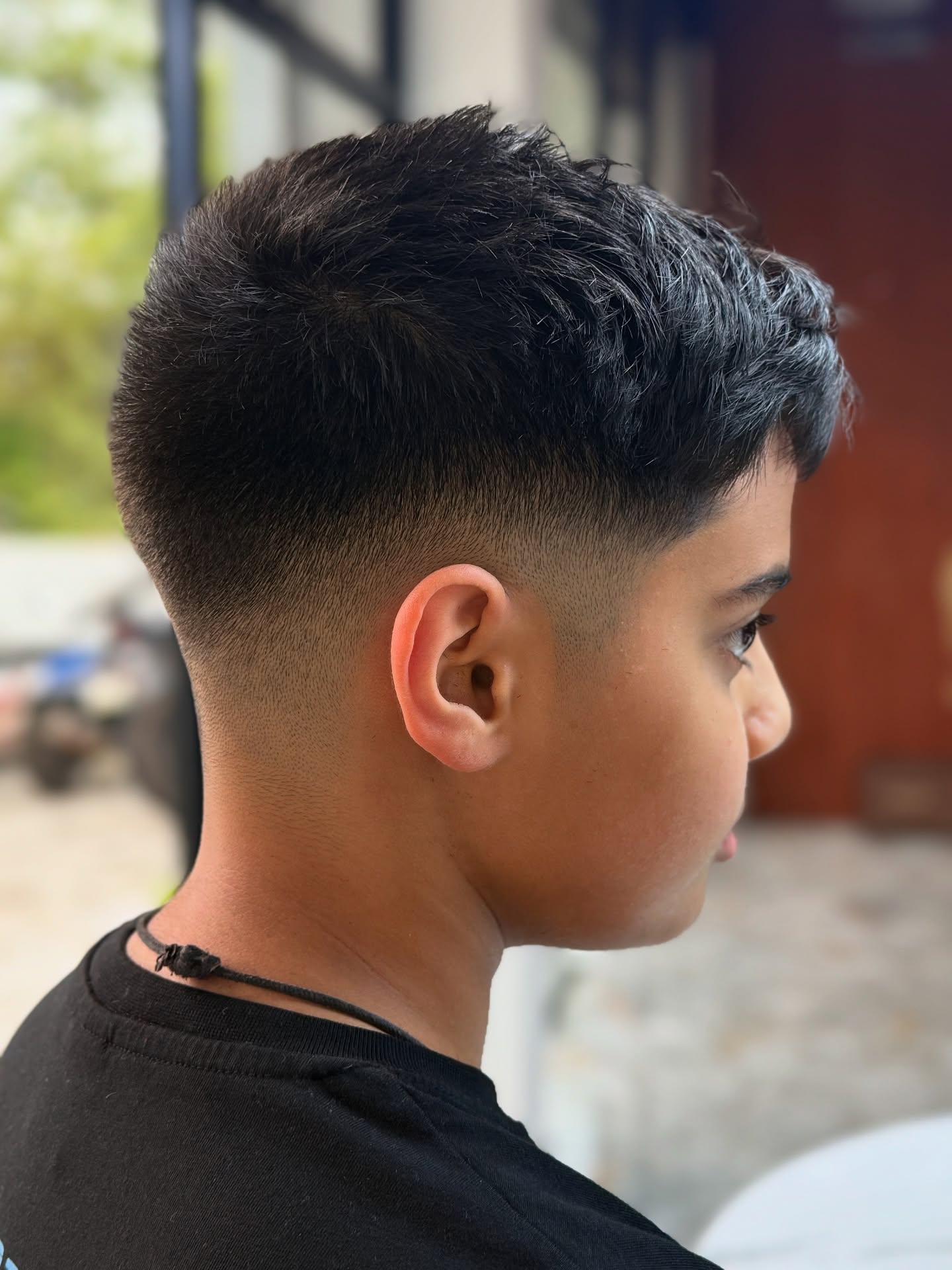 Vibrant Matte Crop with Sculpted Fade