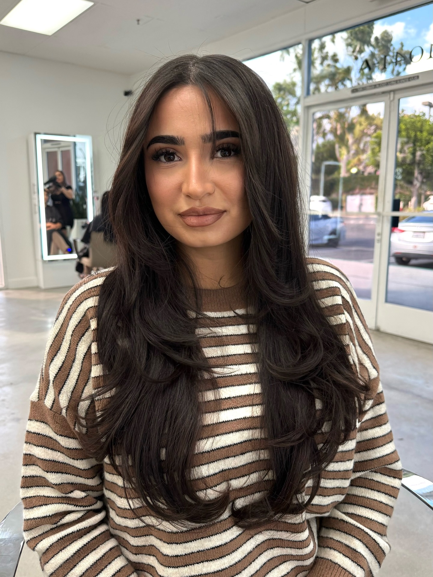 Deep Espresso Waves with Seamless Textured Layers