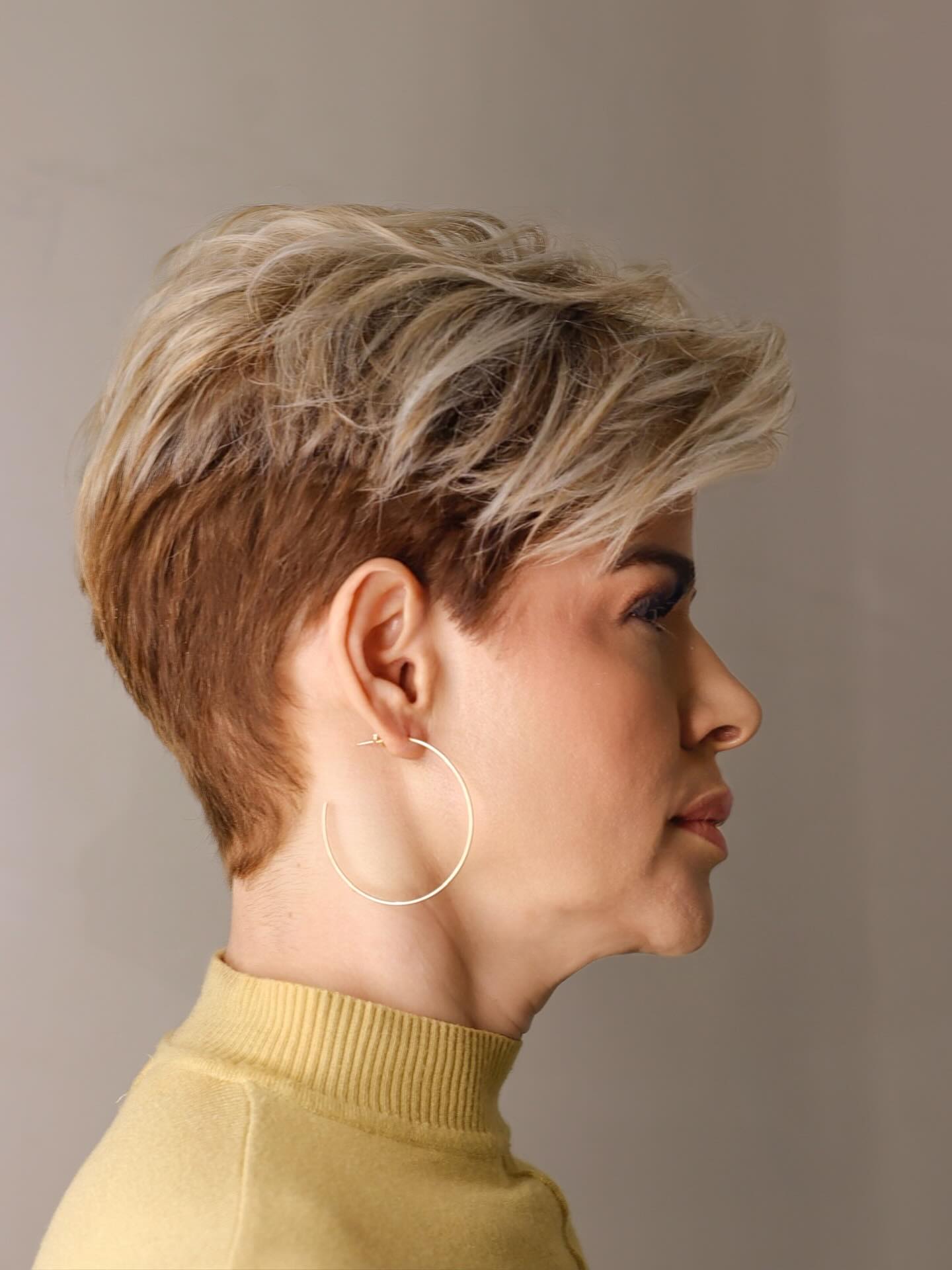 Dynamic Contrast Pixie with Tapered Nape