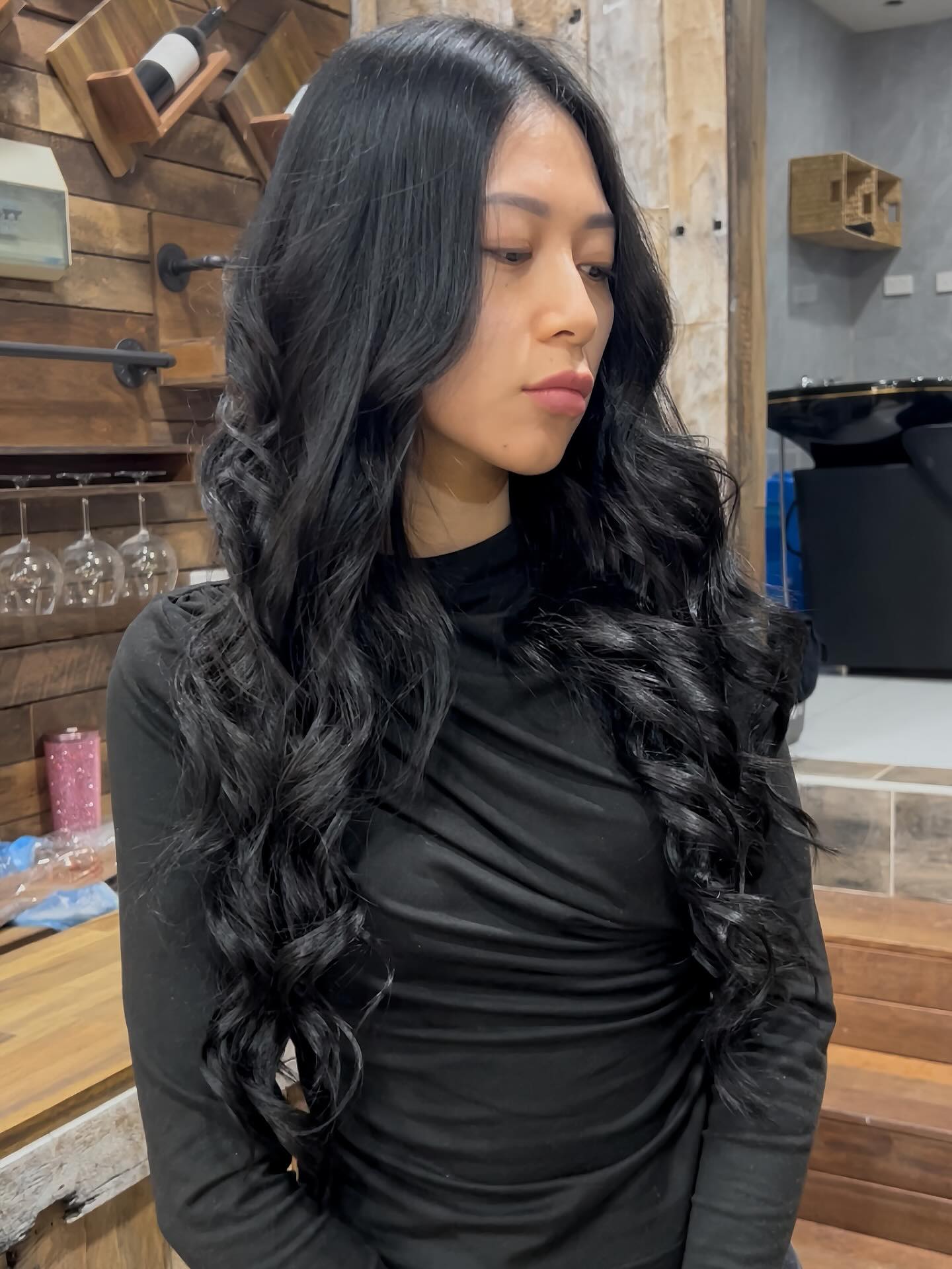 Elegant Soft Cascading Waves with Side Sweep