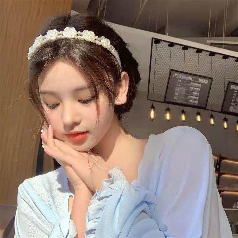 Ethereal Floral Hairband with Soft Half-Up Tousle