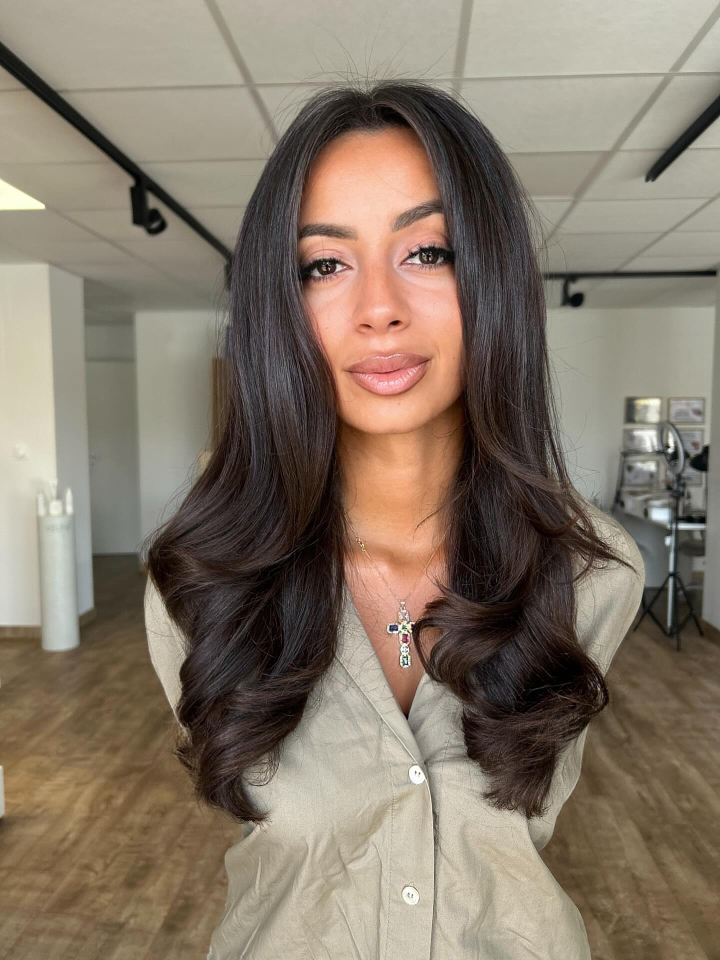 Polished Espresso Locks with Soft Waves