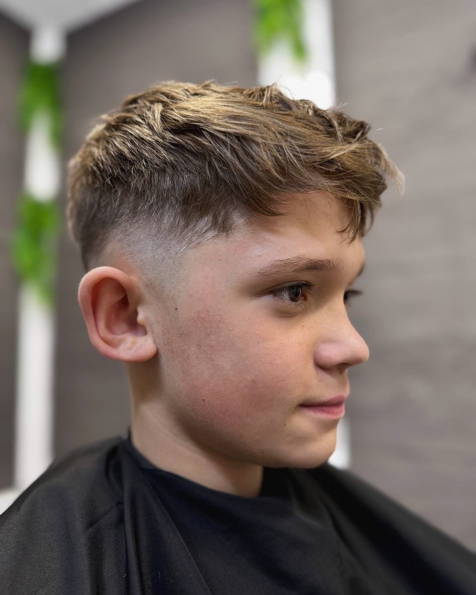 Sharp Contrast Fade with Textured Top