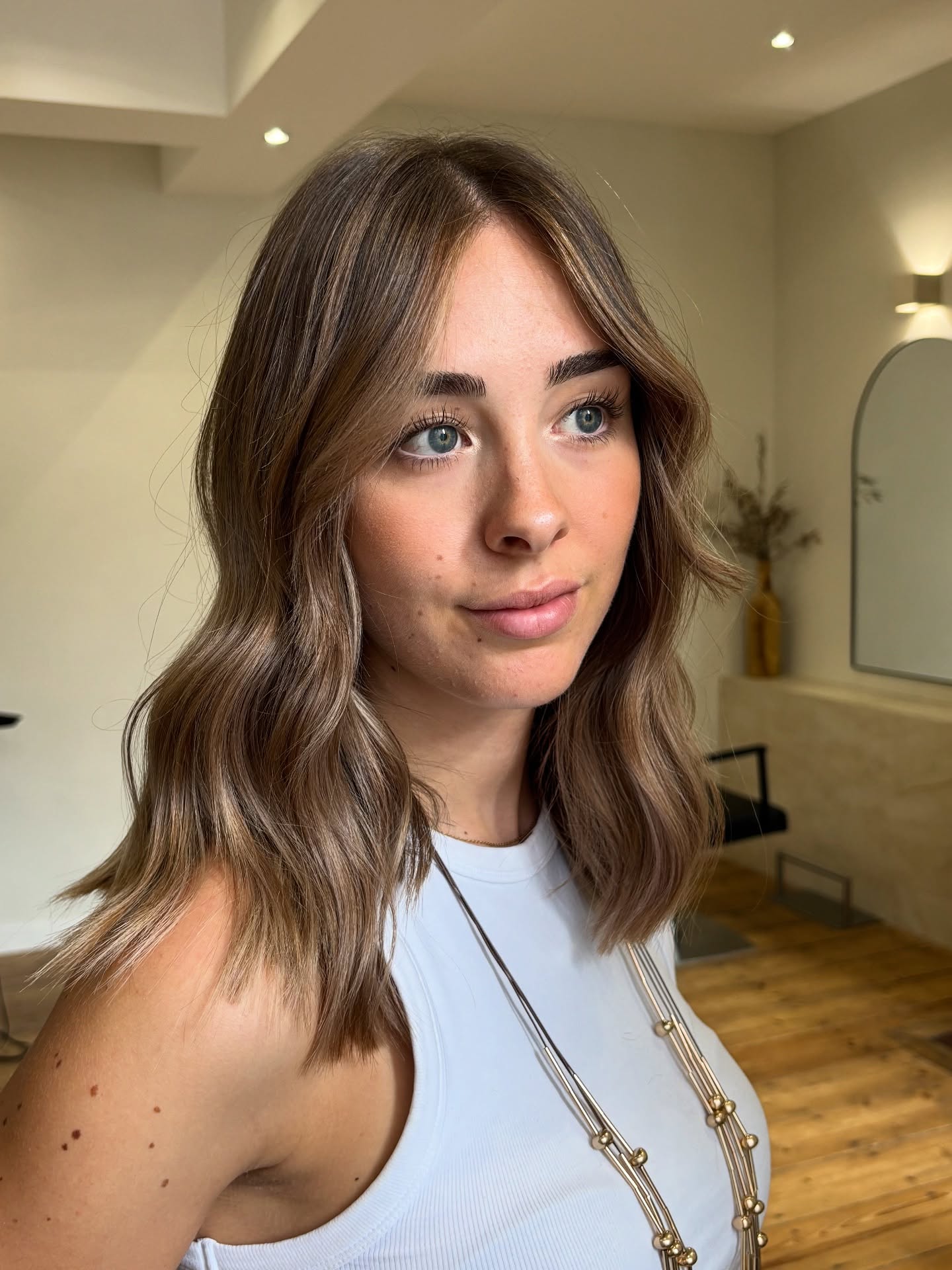 Soft Chestnut Waves with Natural Highlights