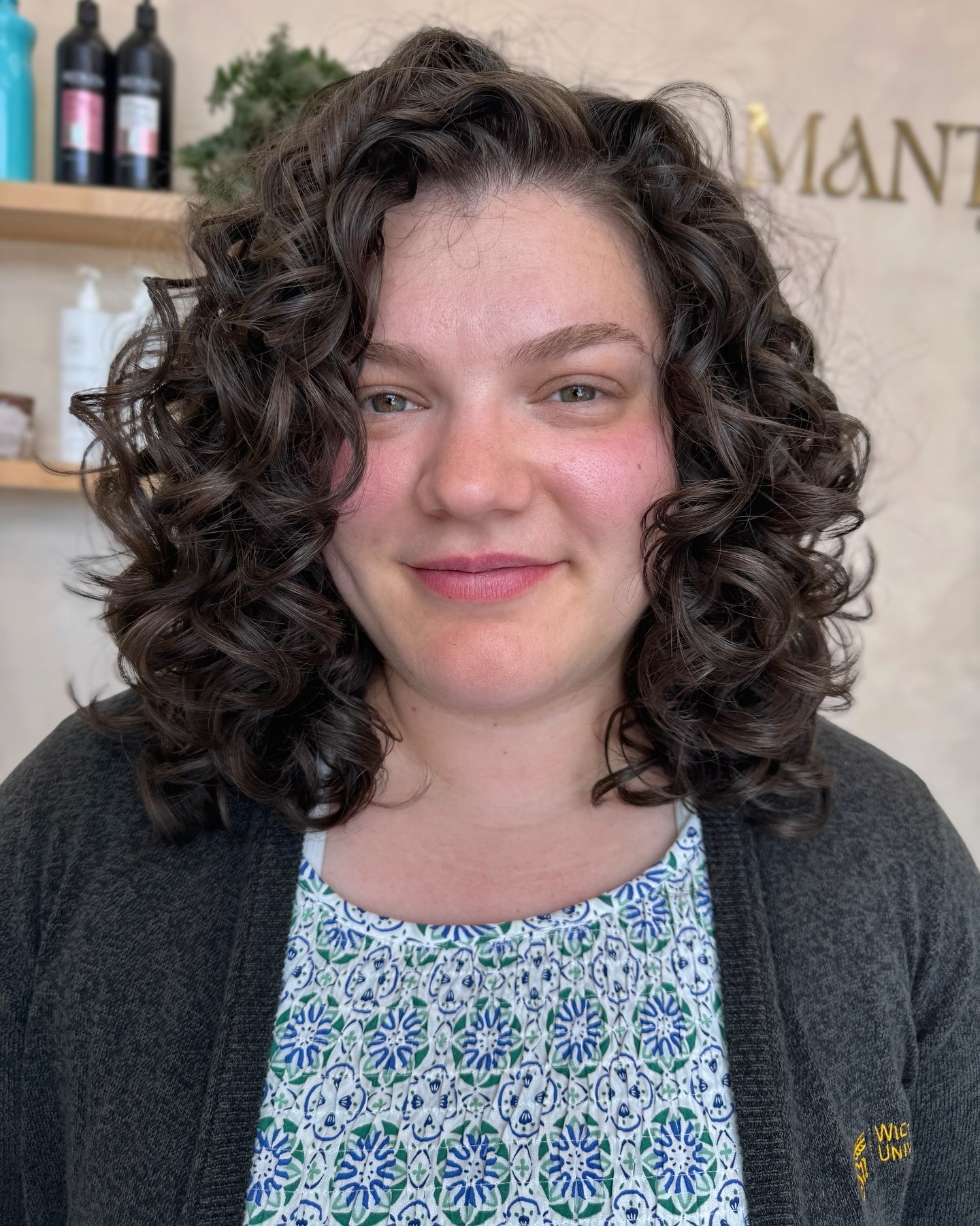 Natural Cascading Curly Layers