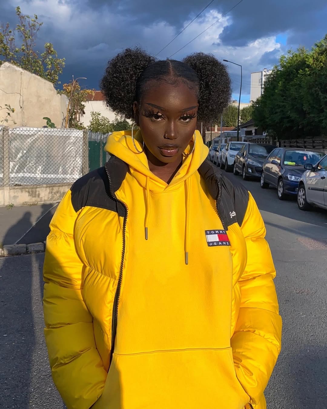 Charming Puffball Pigtail Curls