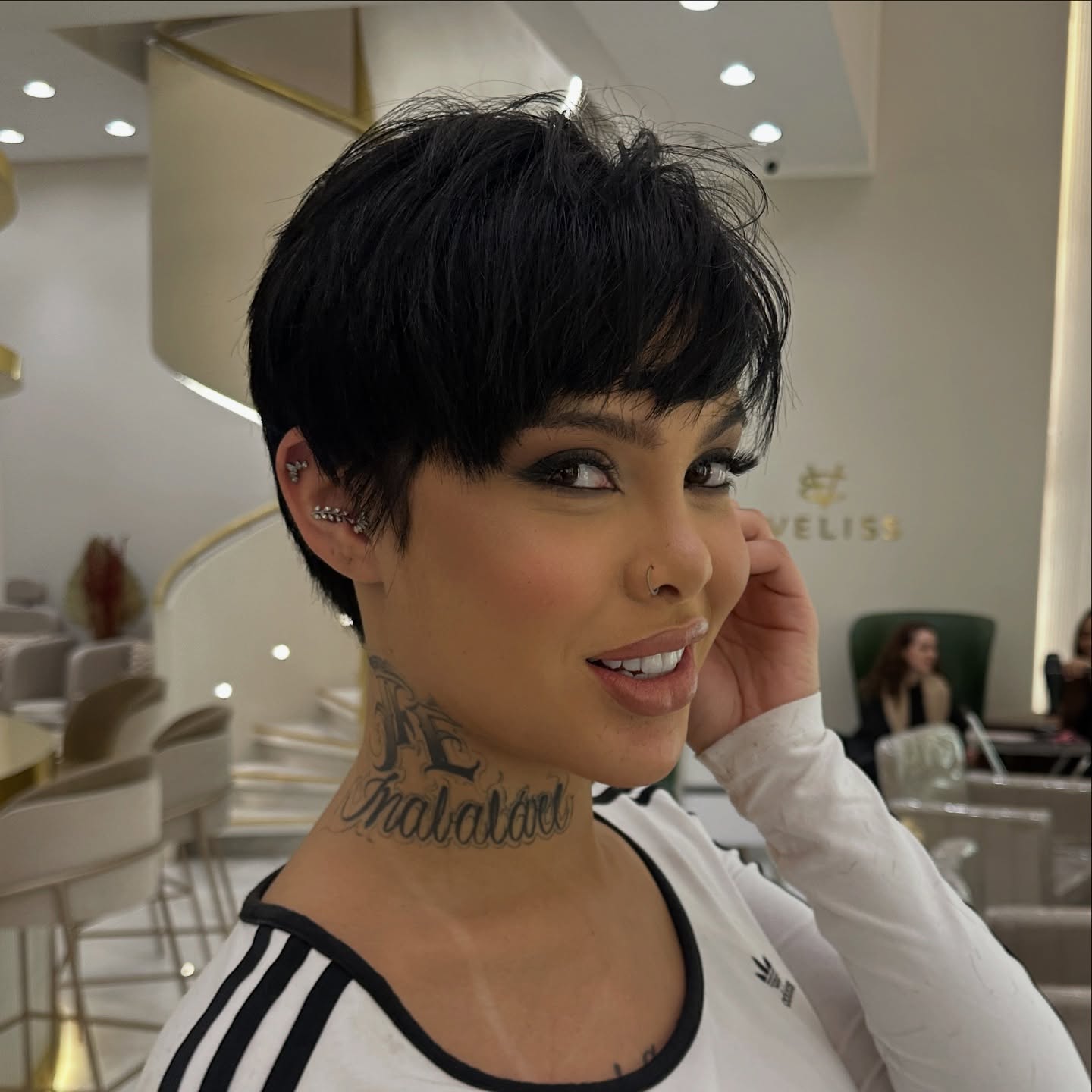 Chic Black Pixie with Feathered Texture