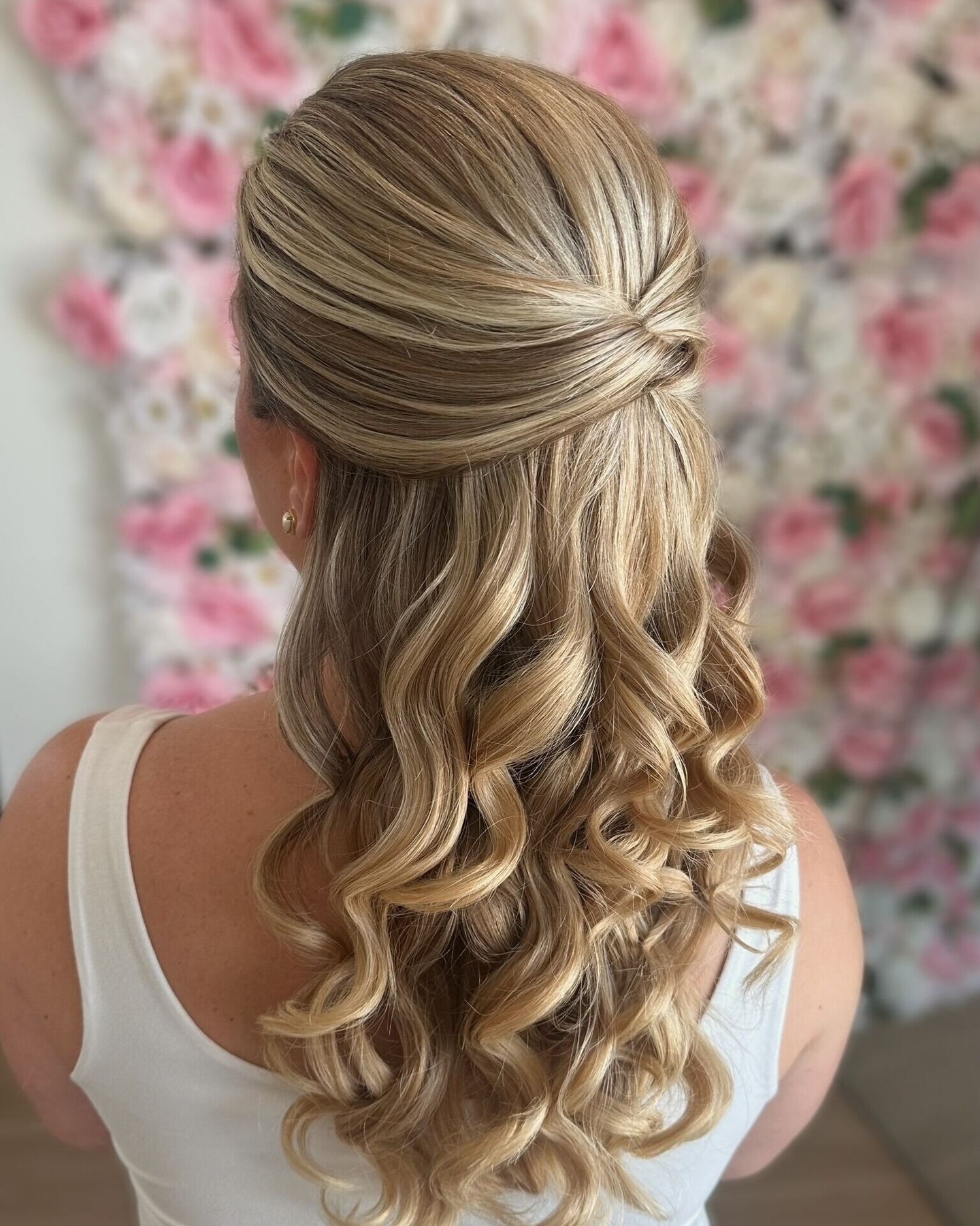 Elegant Golden Cascade Half-Up Twist