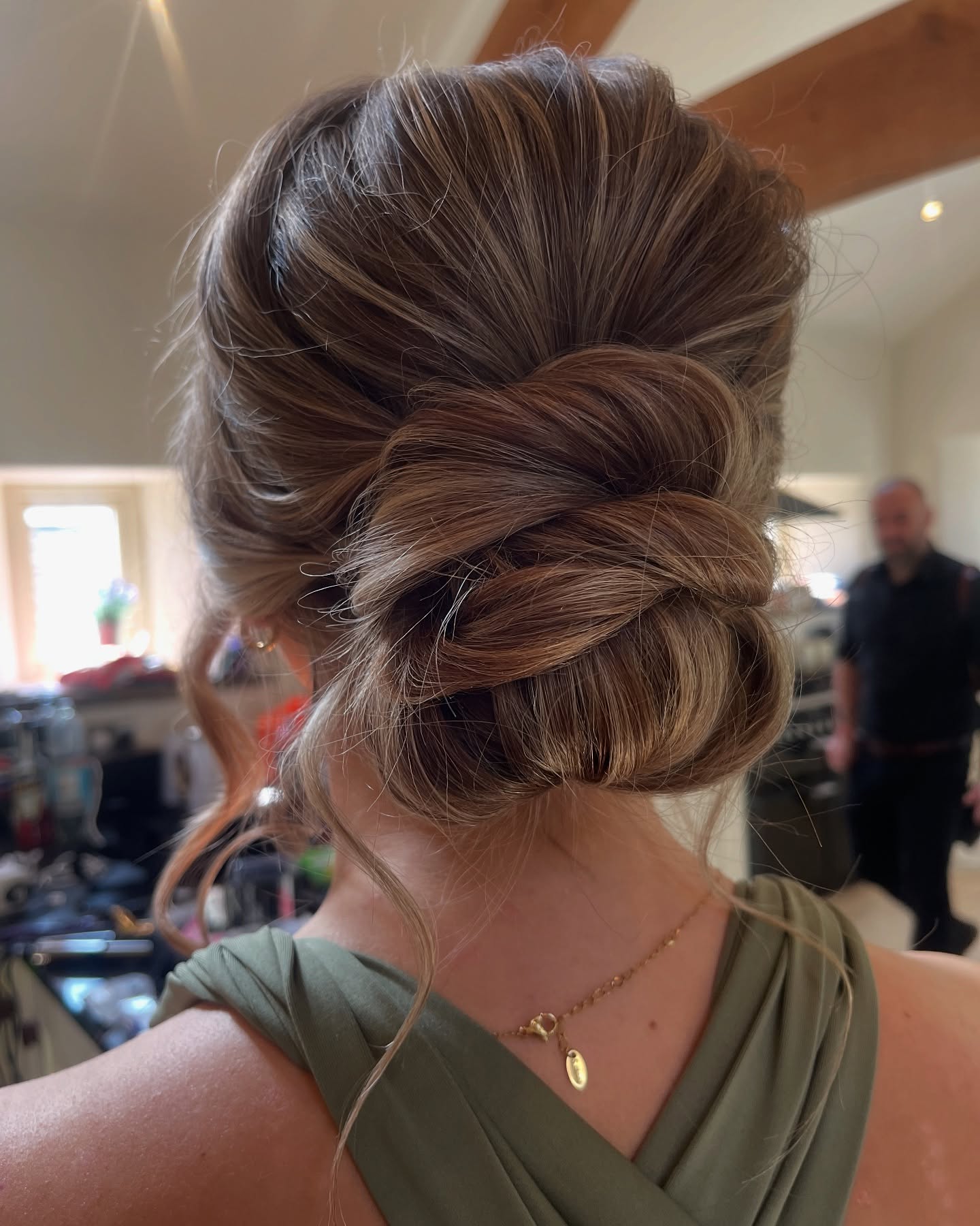Refined Cinnamon Twist Knot Updo
