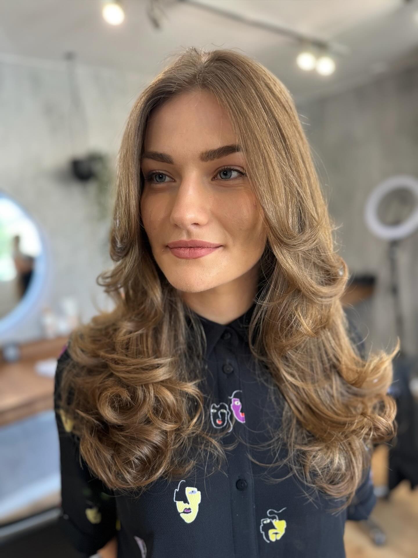 Sun-Kissed Caramel Waves with Seamless Layers