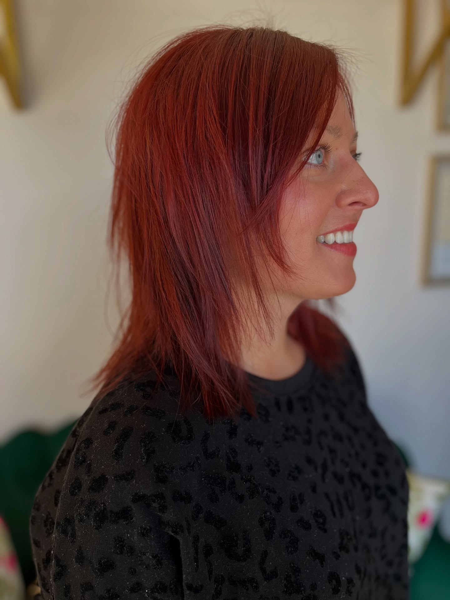 Vibrant Auburn Shoulder-Length Cut with Textured Ends