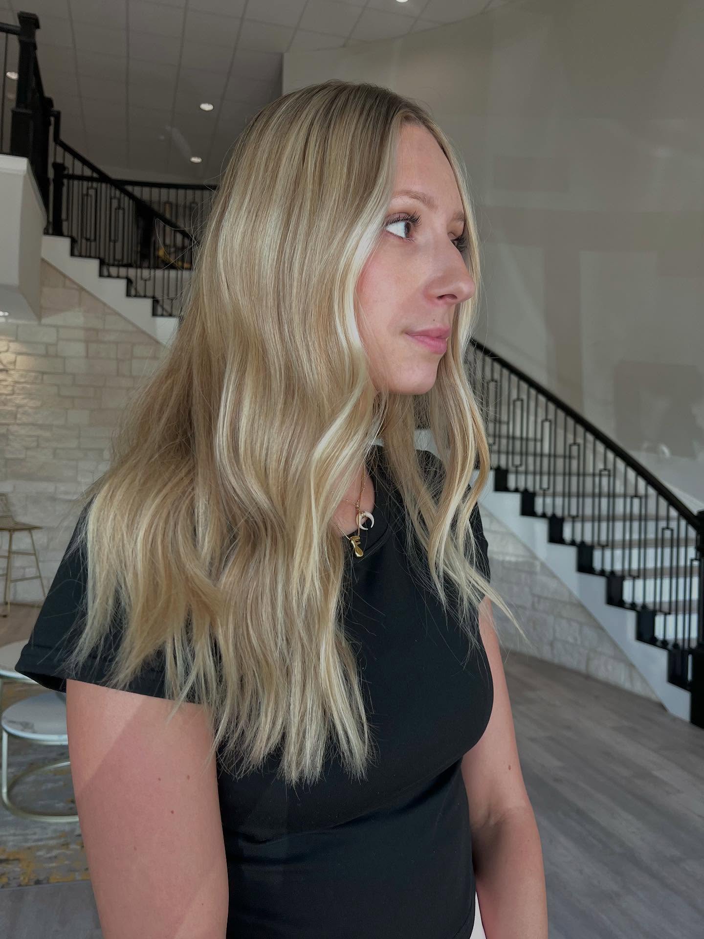 Subtle Beachy Blonde Waves with Golden Highlights