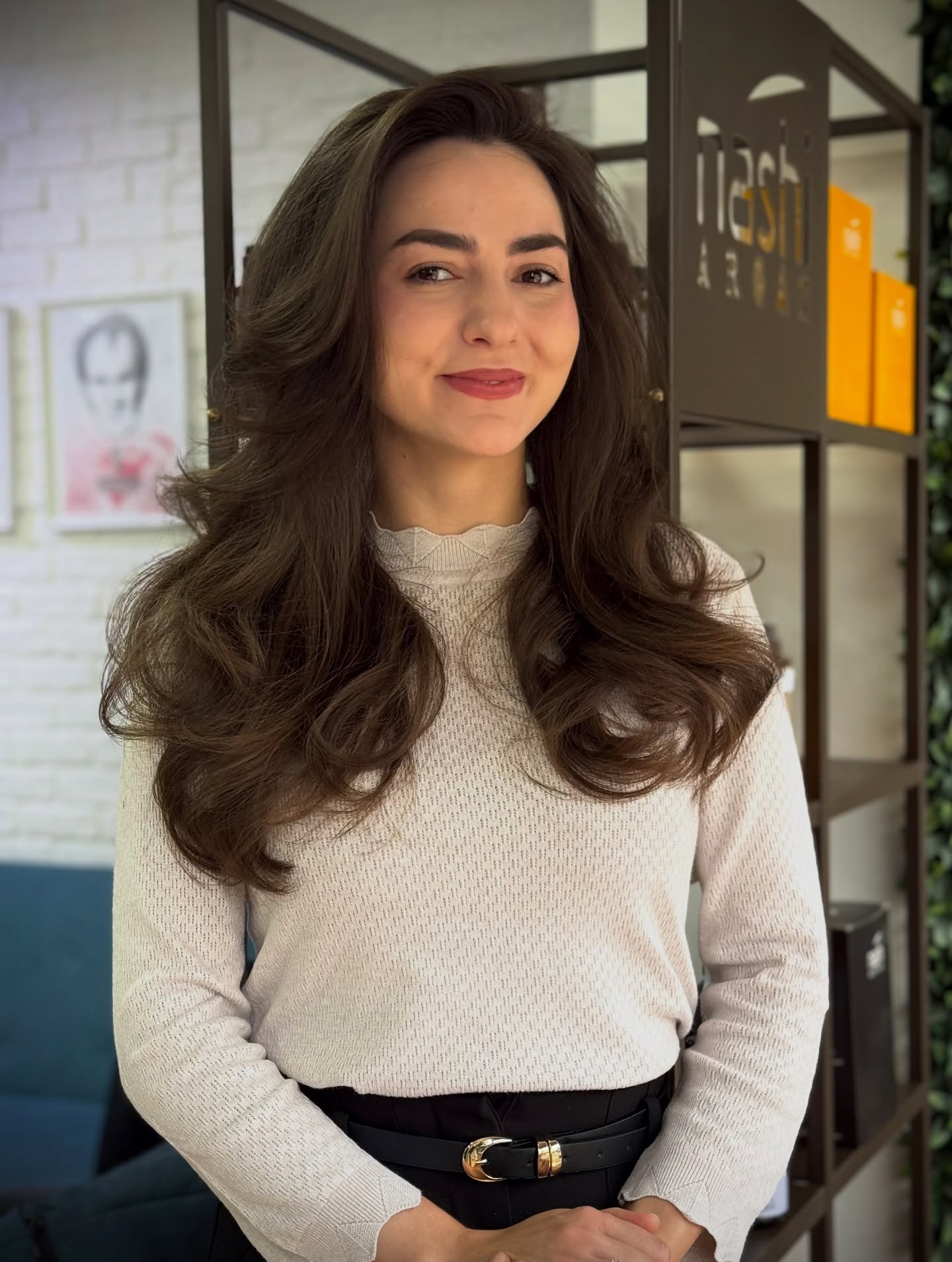 Effortless Warm Brunette Waves