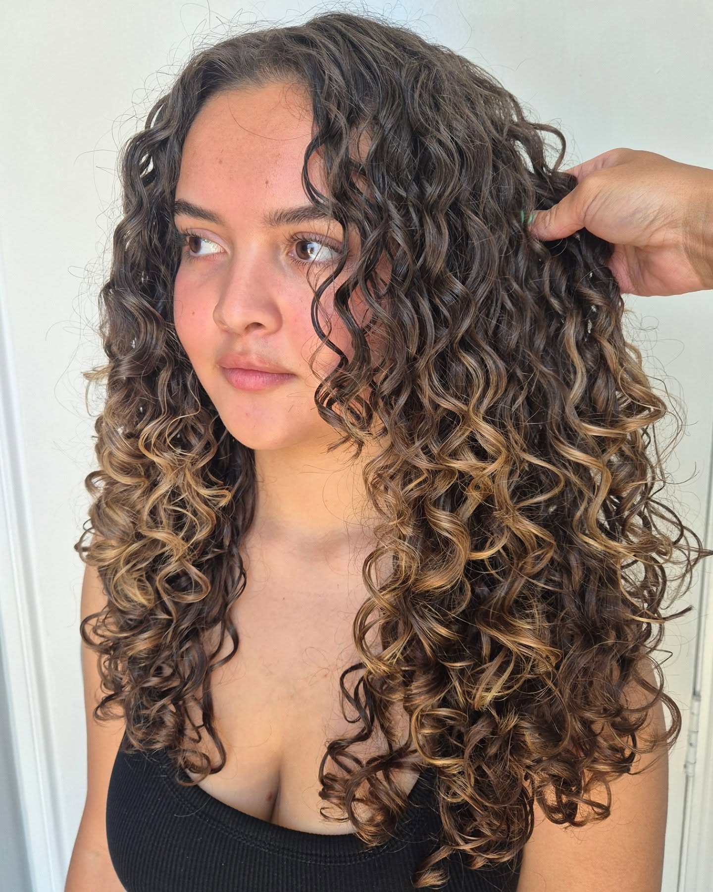 Cascading Ombre Curls with Subtle Highlights