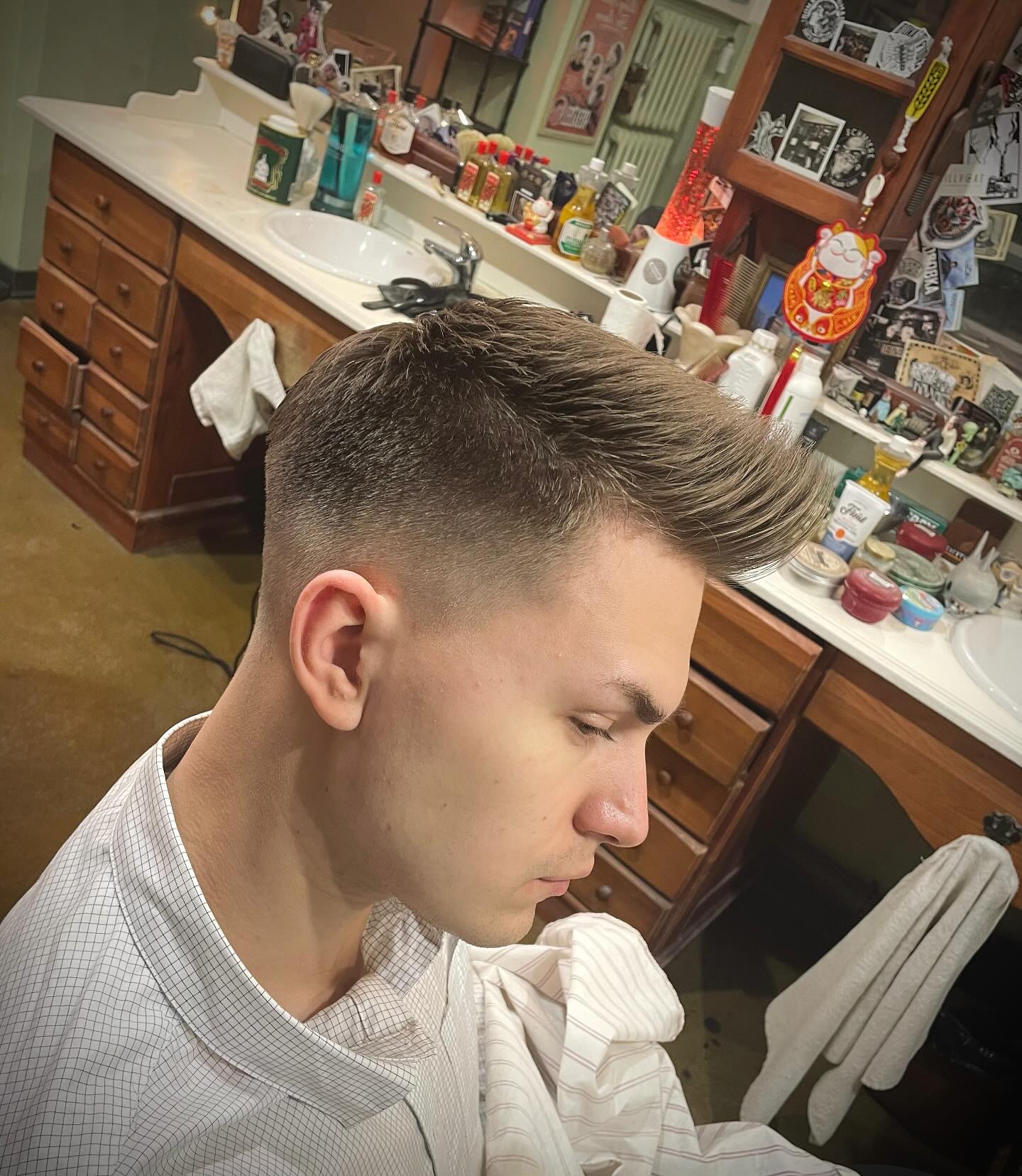 Classic-Grunge Hybrid Quiff with Textured Top