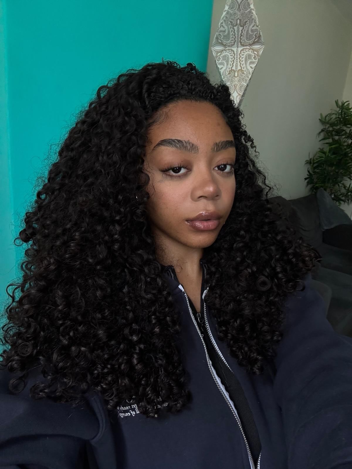 Lush Voluminous Natural Curls with Delicate Highlights