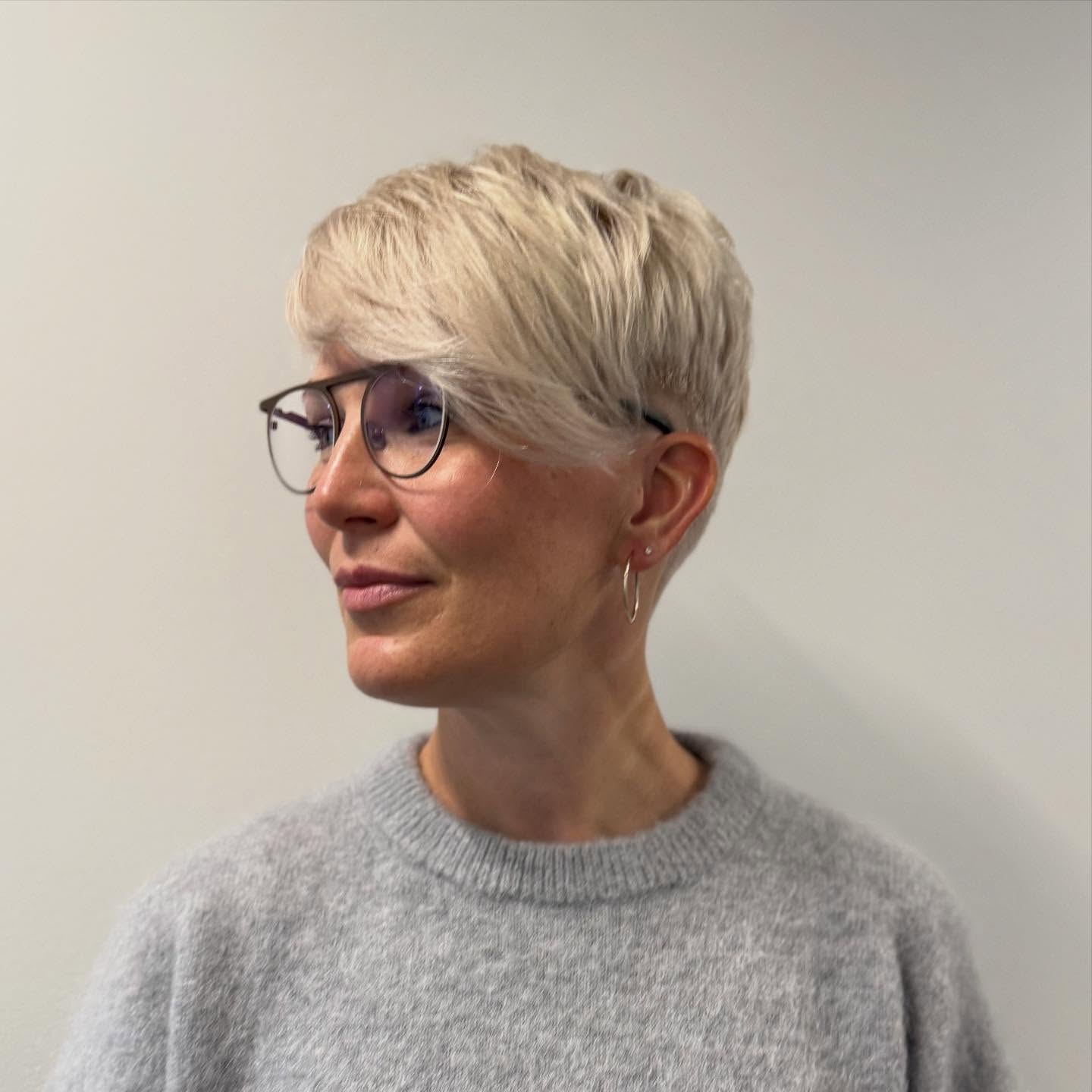 Precision Platinum Pixie with Textured Top