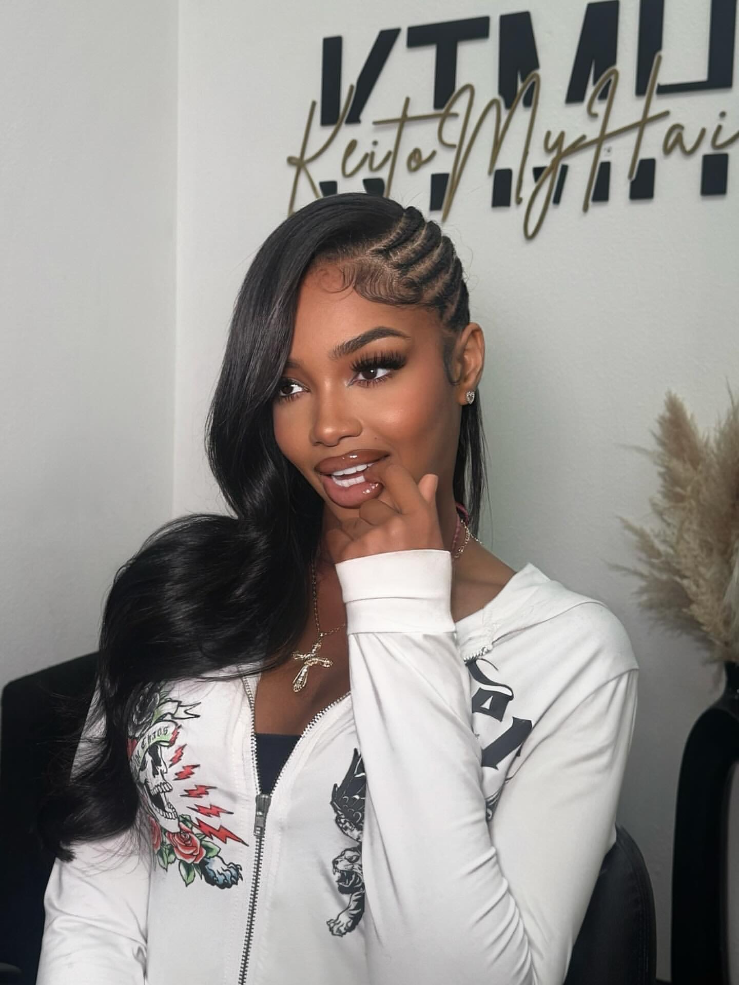 Sleek Side-Swept Waves with Braided Detail