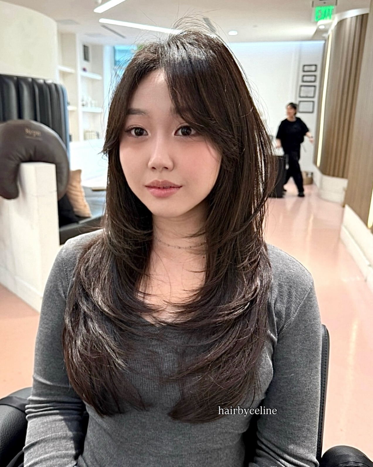 Soft Feathered Layers with Natural Highlights