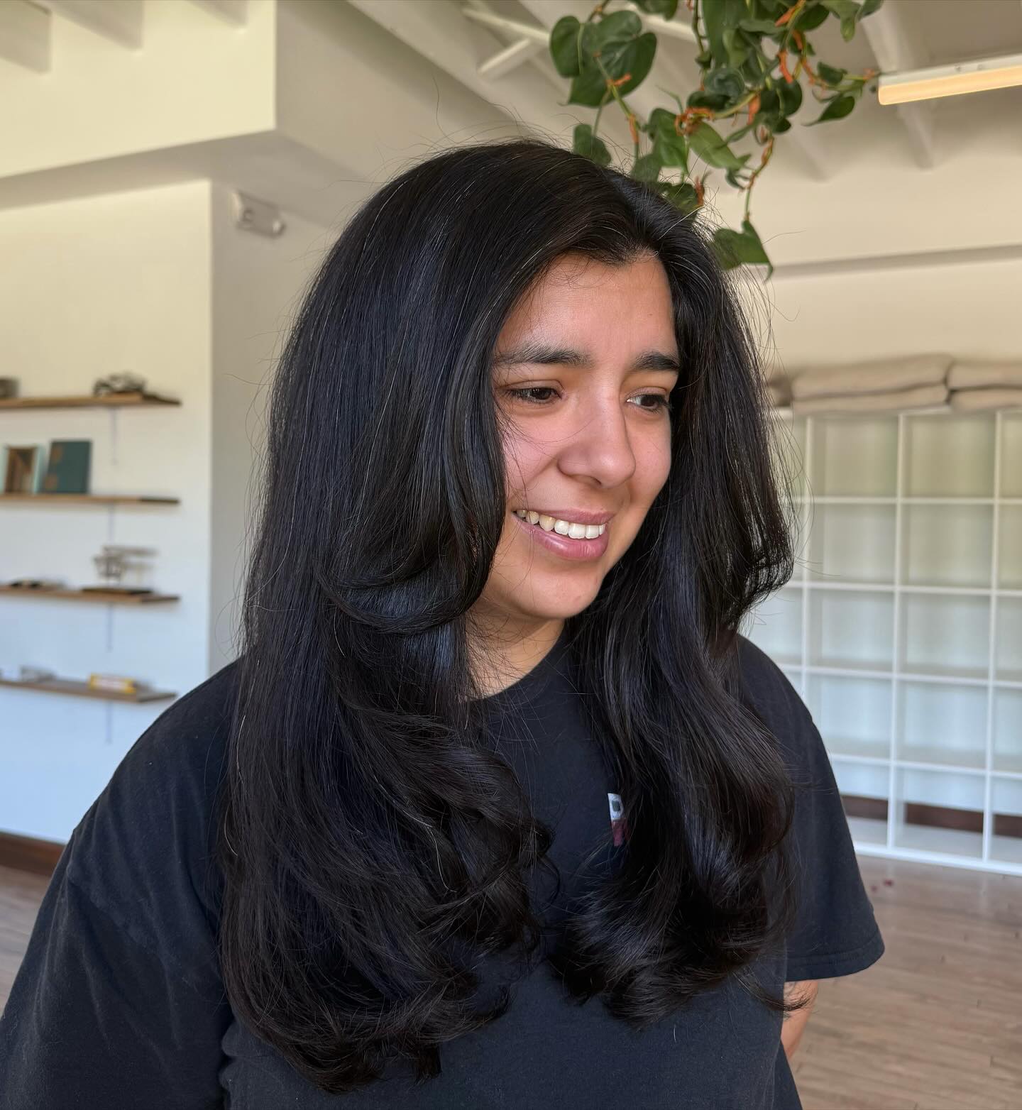 Velvety Deep Waves with Dimensional Layers