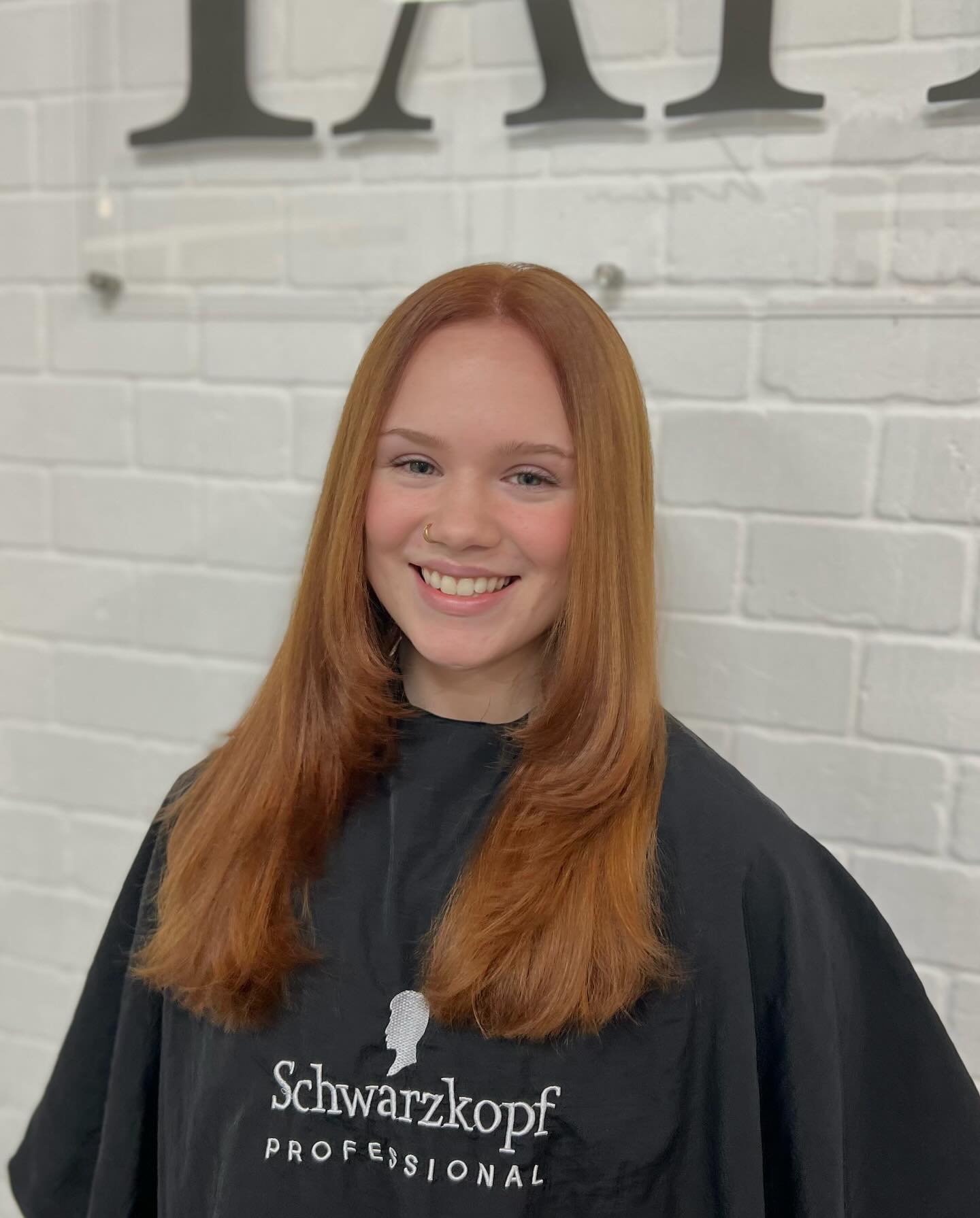 Copper-Toned-Sleek-Mid-Length-Cut