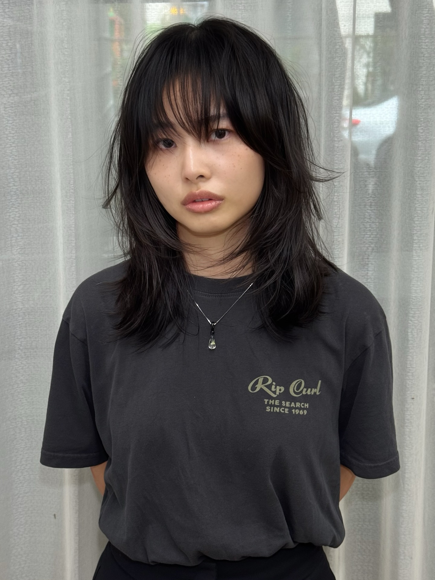 Effortless Jet Black Shag with Natural Texture