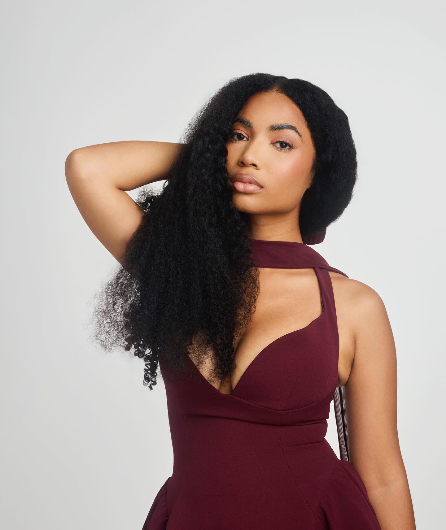 Sleek Dual-Texture Curly Halves