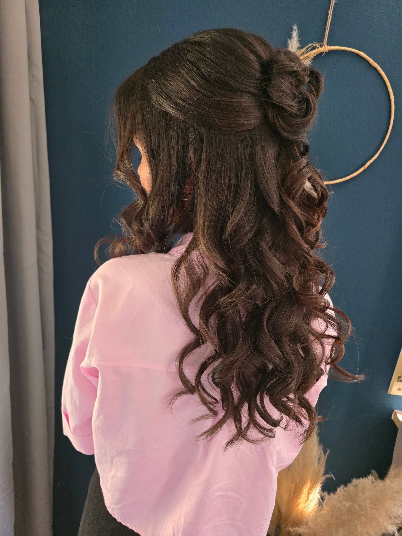 Charming Twisted Rosette with Luxurious Waves