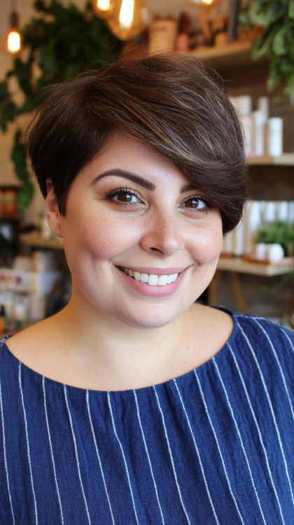 Chic Espresso Pixie with Sculpted Side Sweep