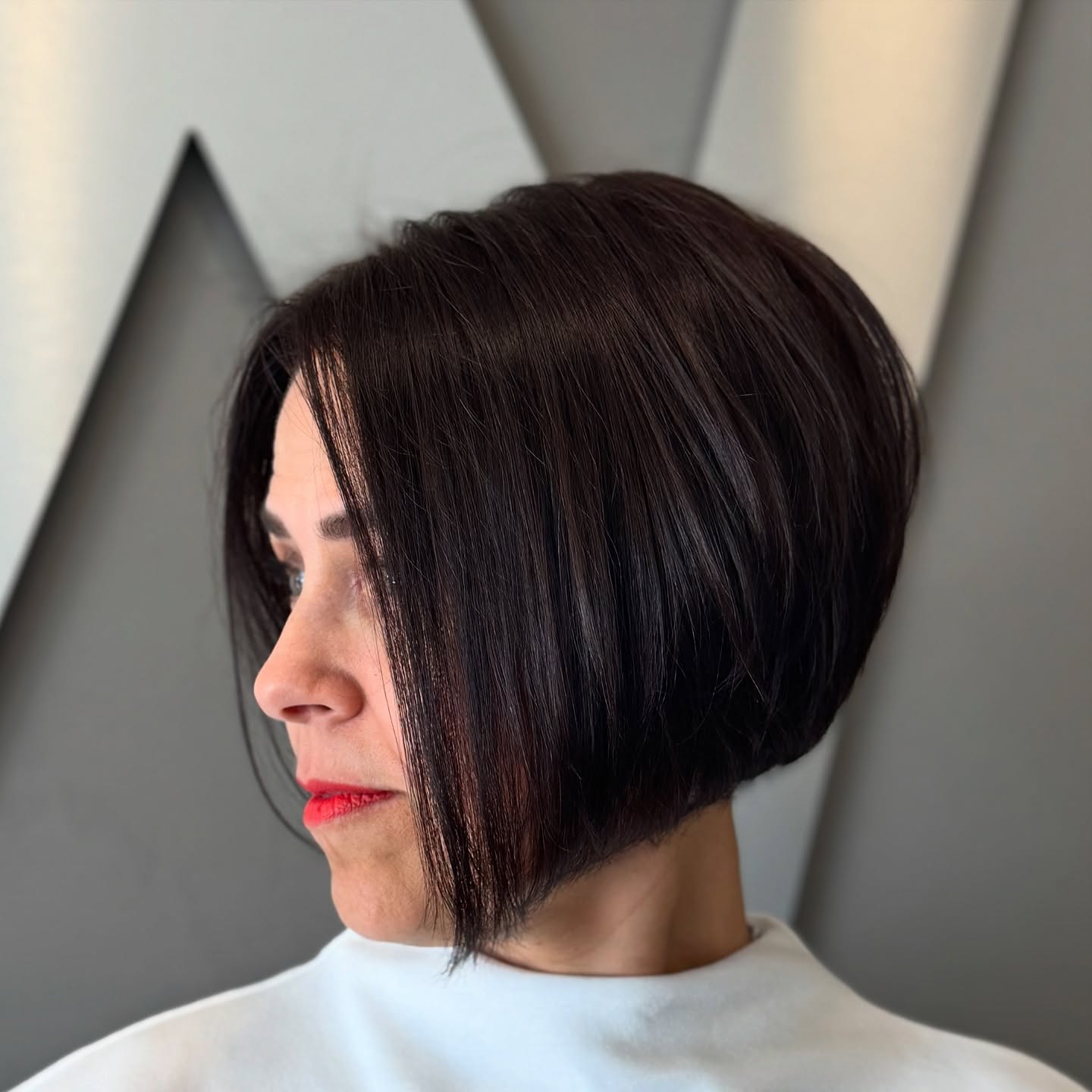 Deep Mahogany Stacked Bob with Precision Edge